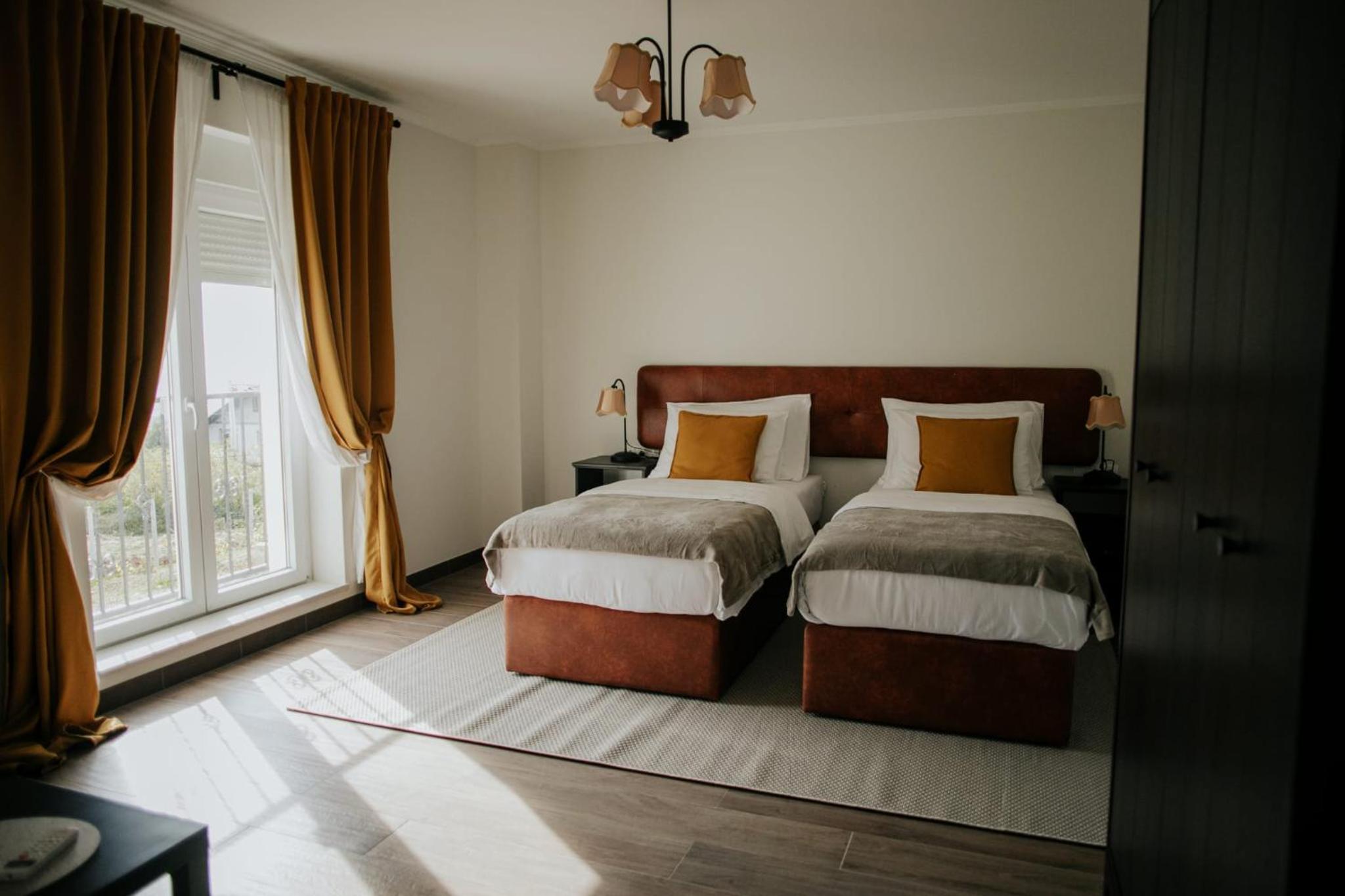 Deluxe Twin Room photo 1
