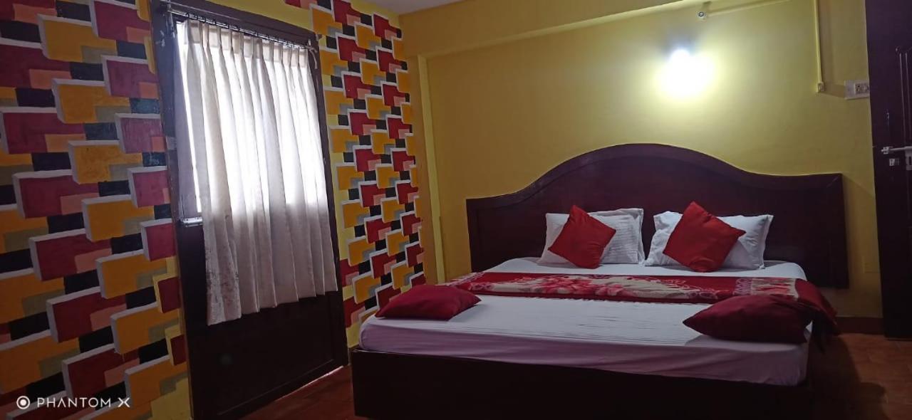 Deluxe Double Room With Balcony photo 3