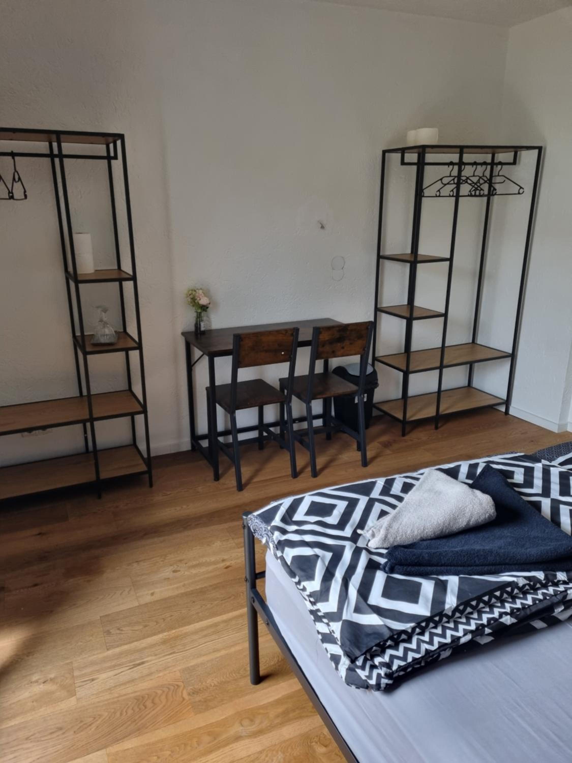 Single Room photo 3