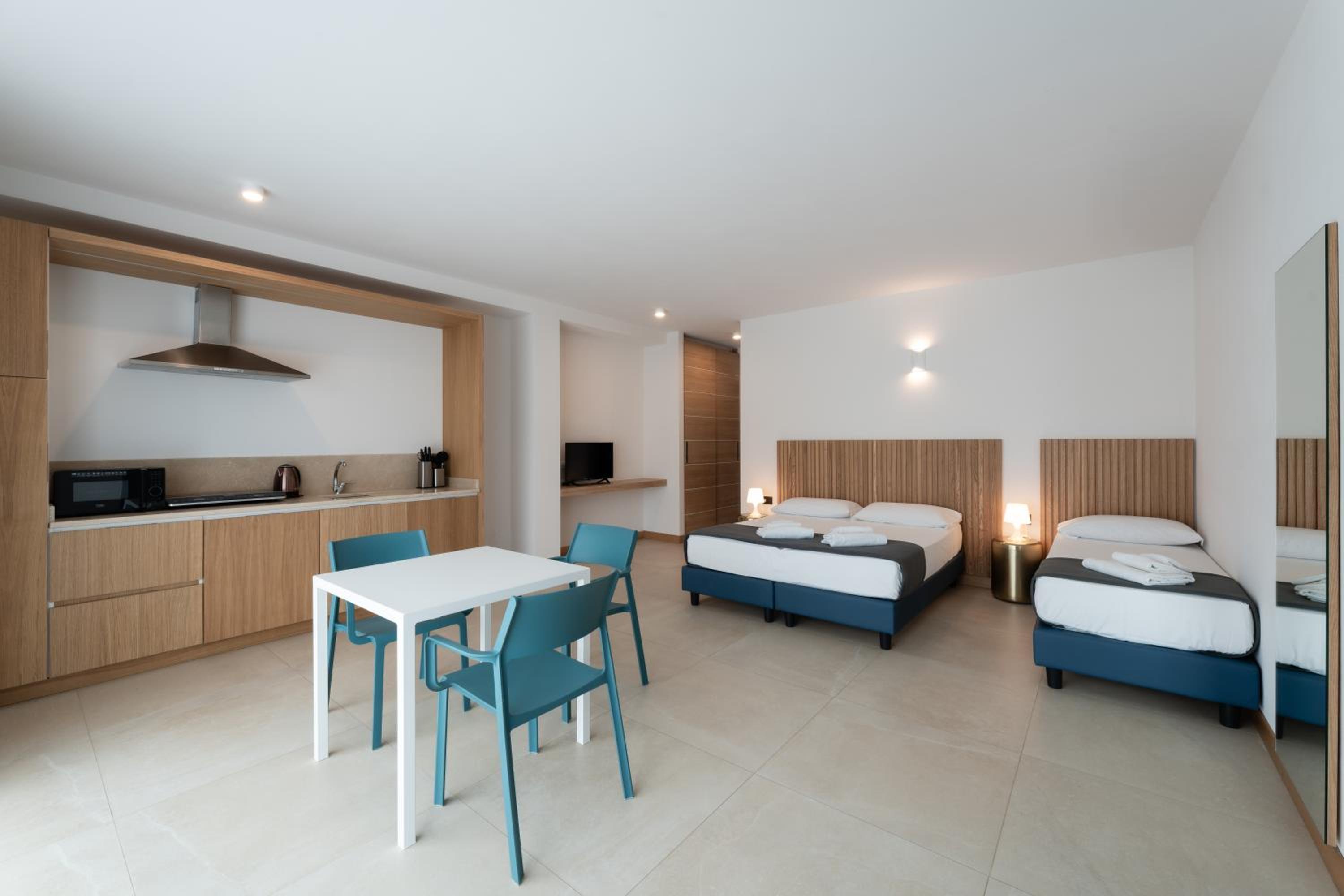 Studio Apartment - Separate Building
