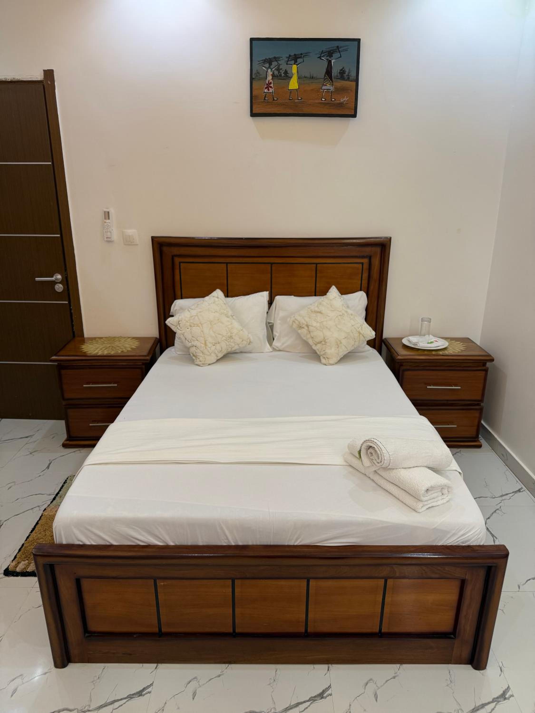 Double or Twin Room photo 1
