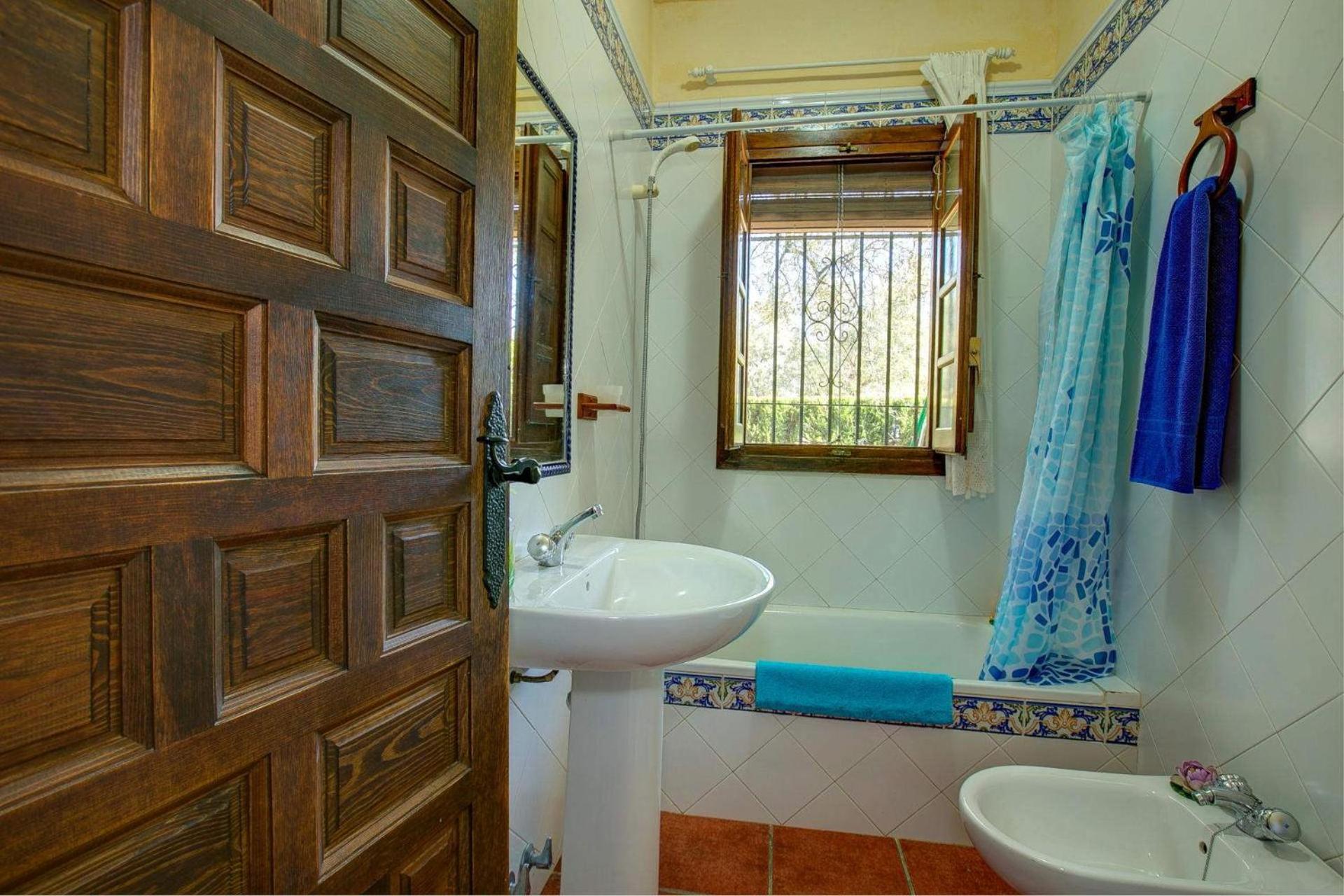Two-Bedroom House photo 2