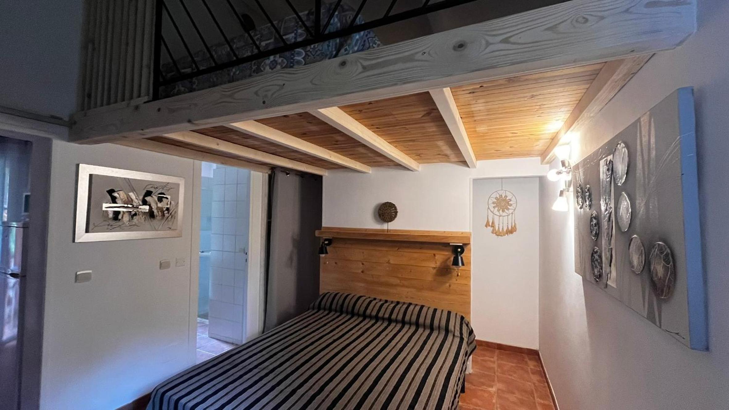 Cottage (2 Adults + 2 Children) photo 2