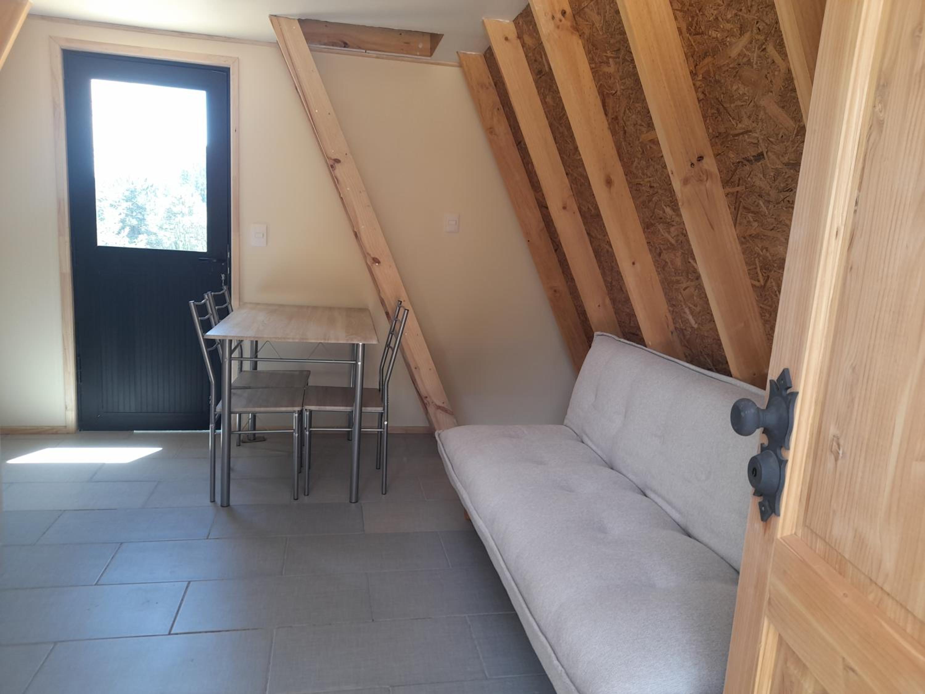 One-Bedroom House photo 3