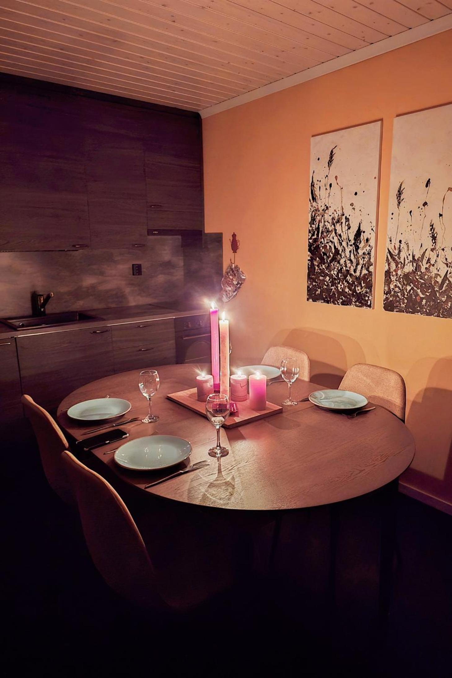 Two-Bedroom House - Photo 6