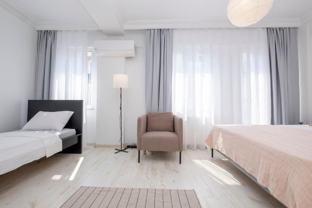 Two-Bedroom Apartment with View photo 1