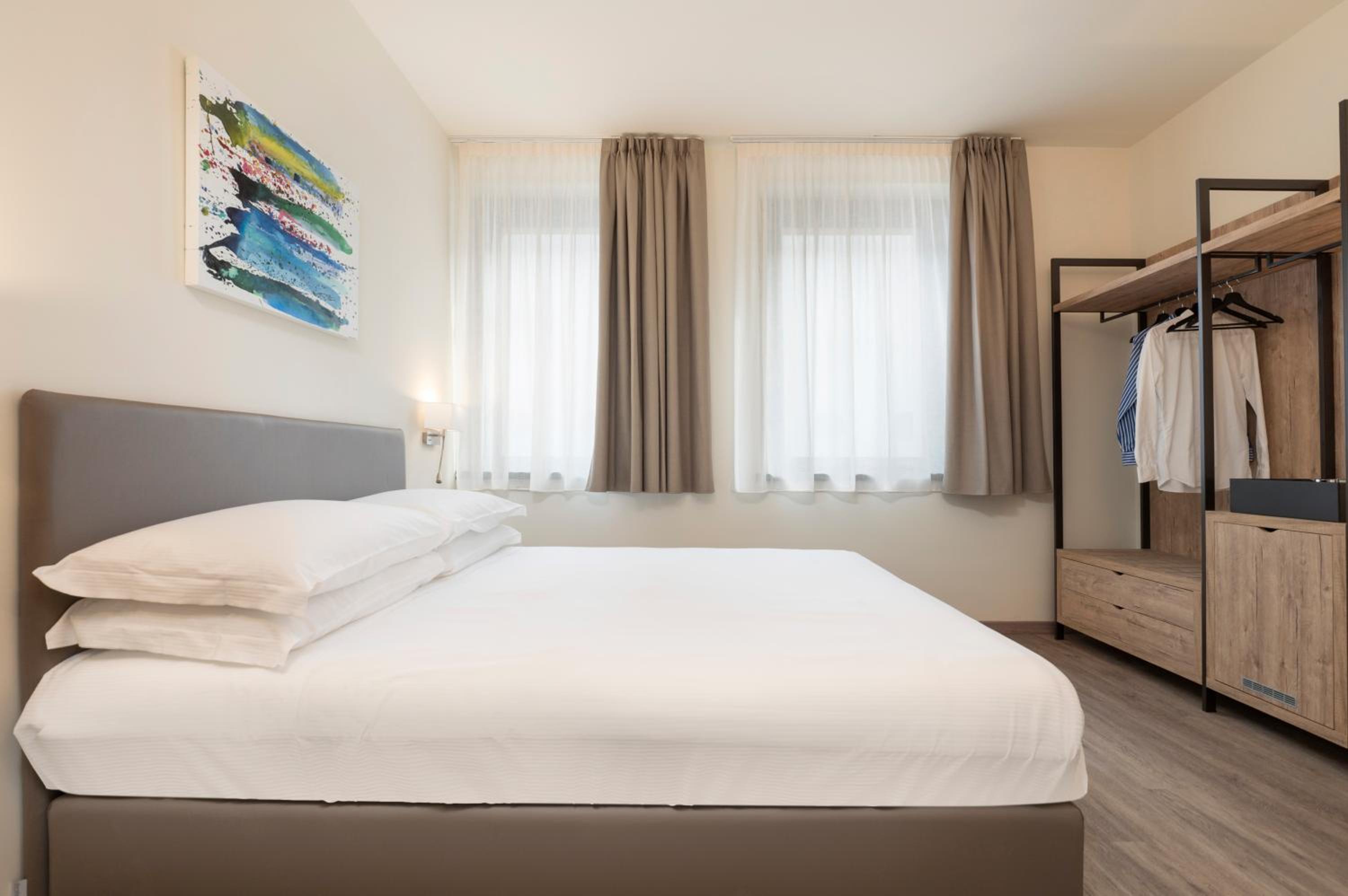 Double Room - Disability Access photo 3