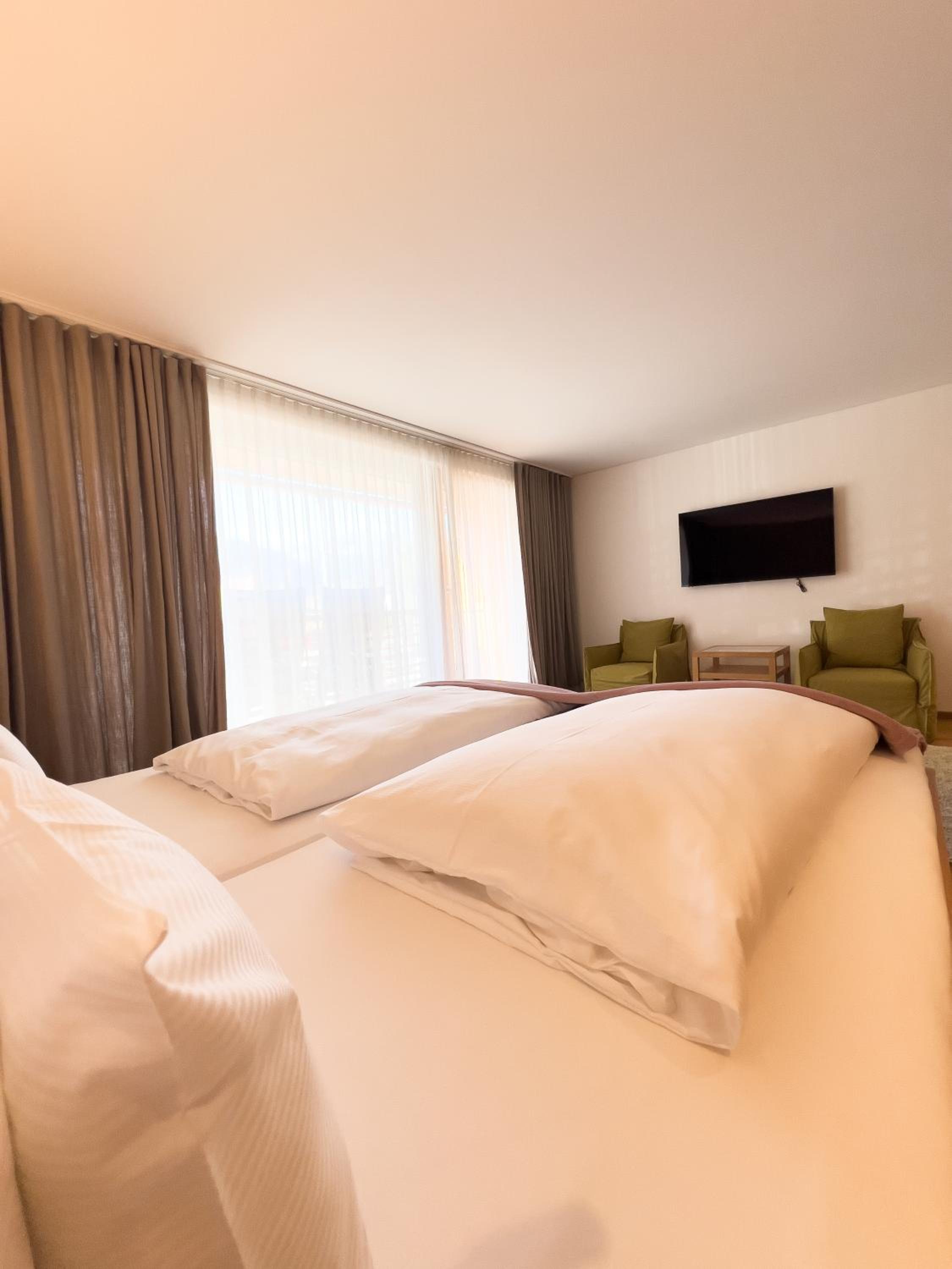 Alpine suite with balcony photo 3