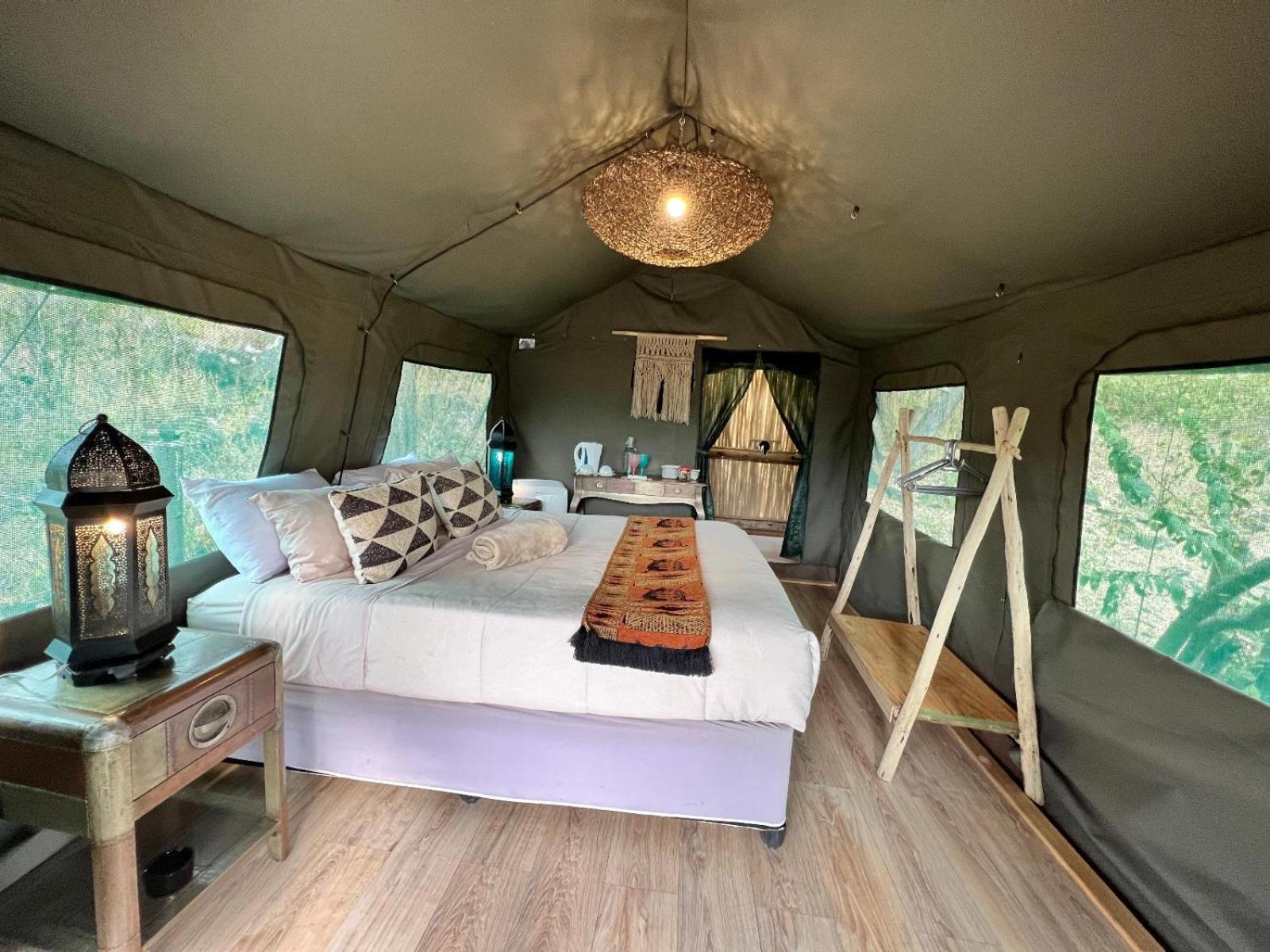 Tent - Photo 1