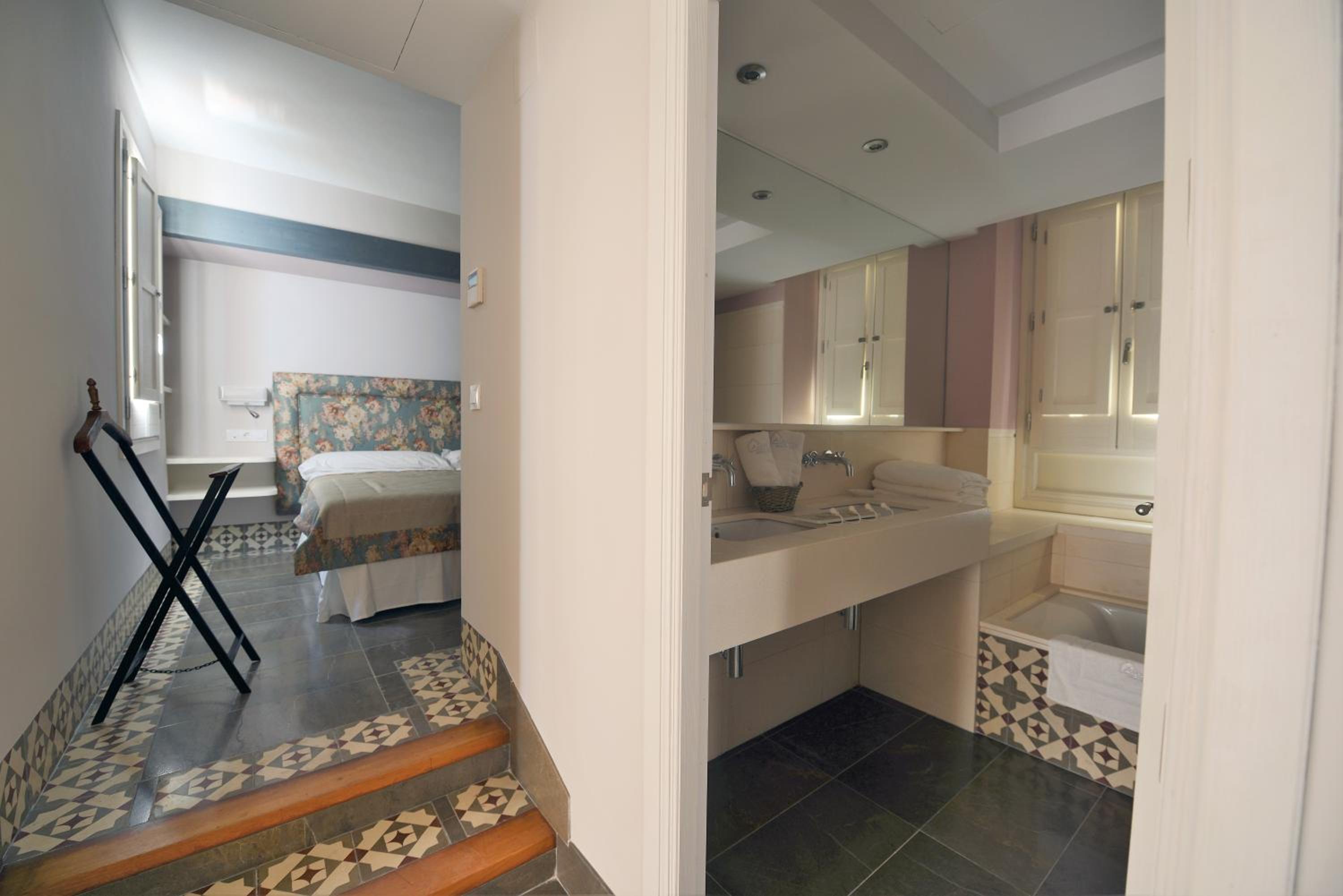 Superior One-Bedroom Apartment photo 3