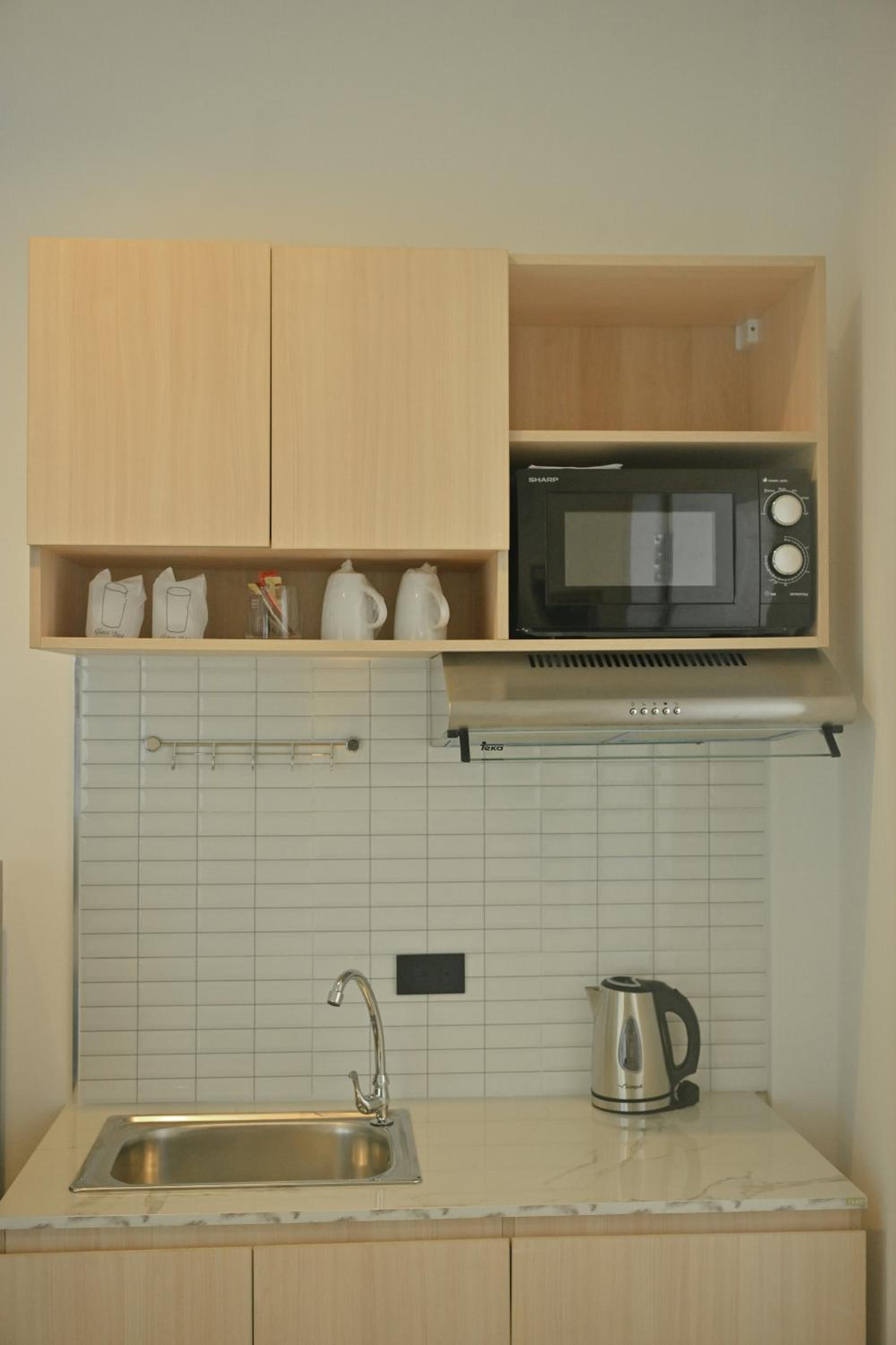 Deluxe Room - Photo 5