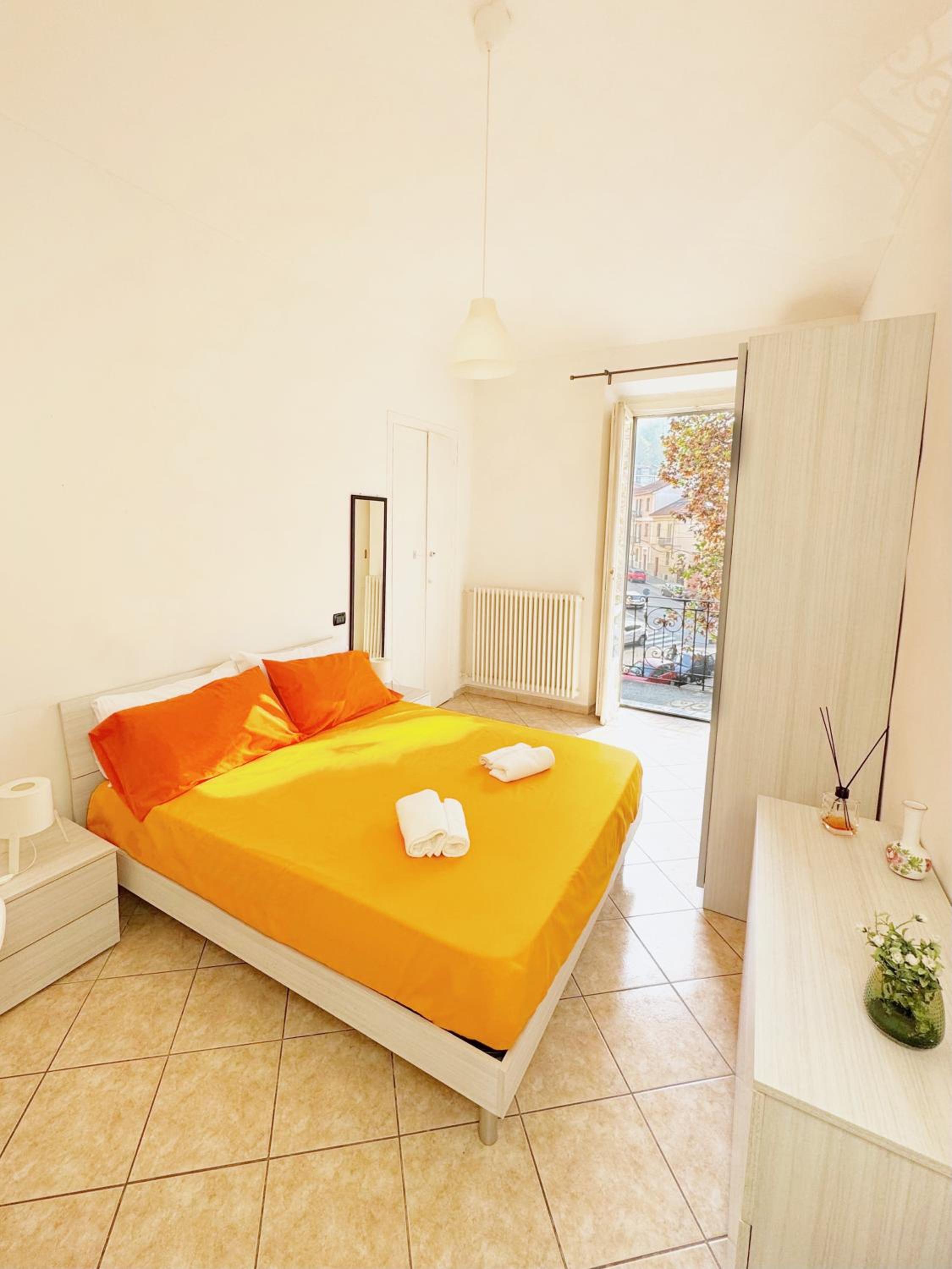 One-Bedroom Apartment With Balcony And City View