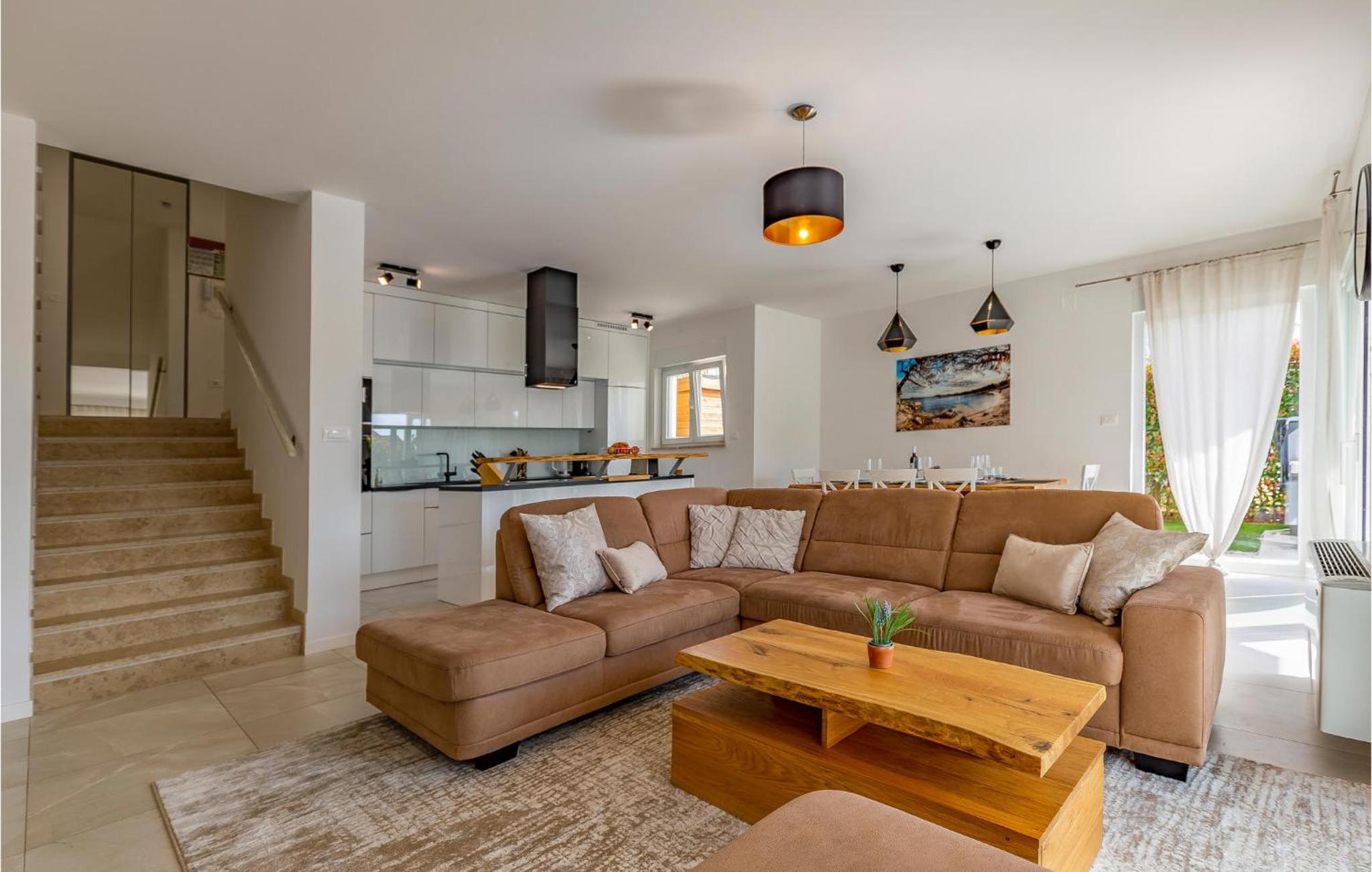 Three-Bedroom Holiday Home 