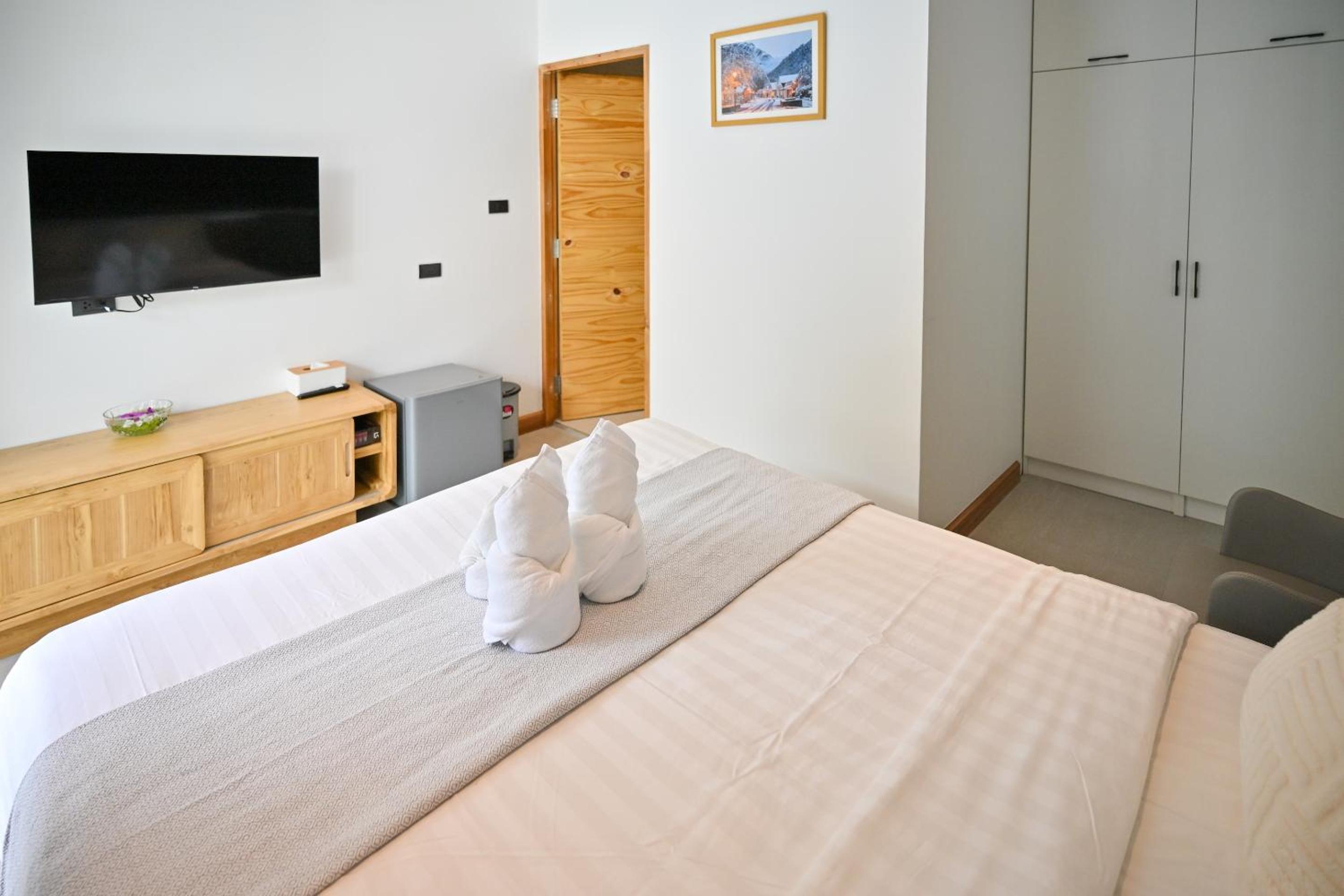 Superior Double Room - Photo 10
