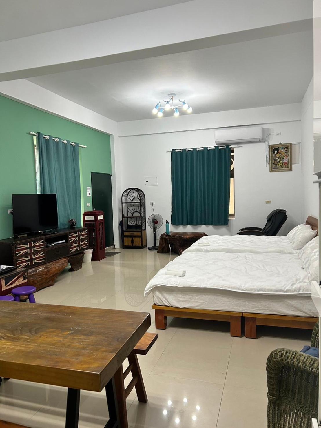 Deluxe Family Suite