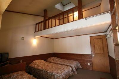 Japanese-Style Room or Standard Room with Shared Bathroom Selected at Check-In photo 3