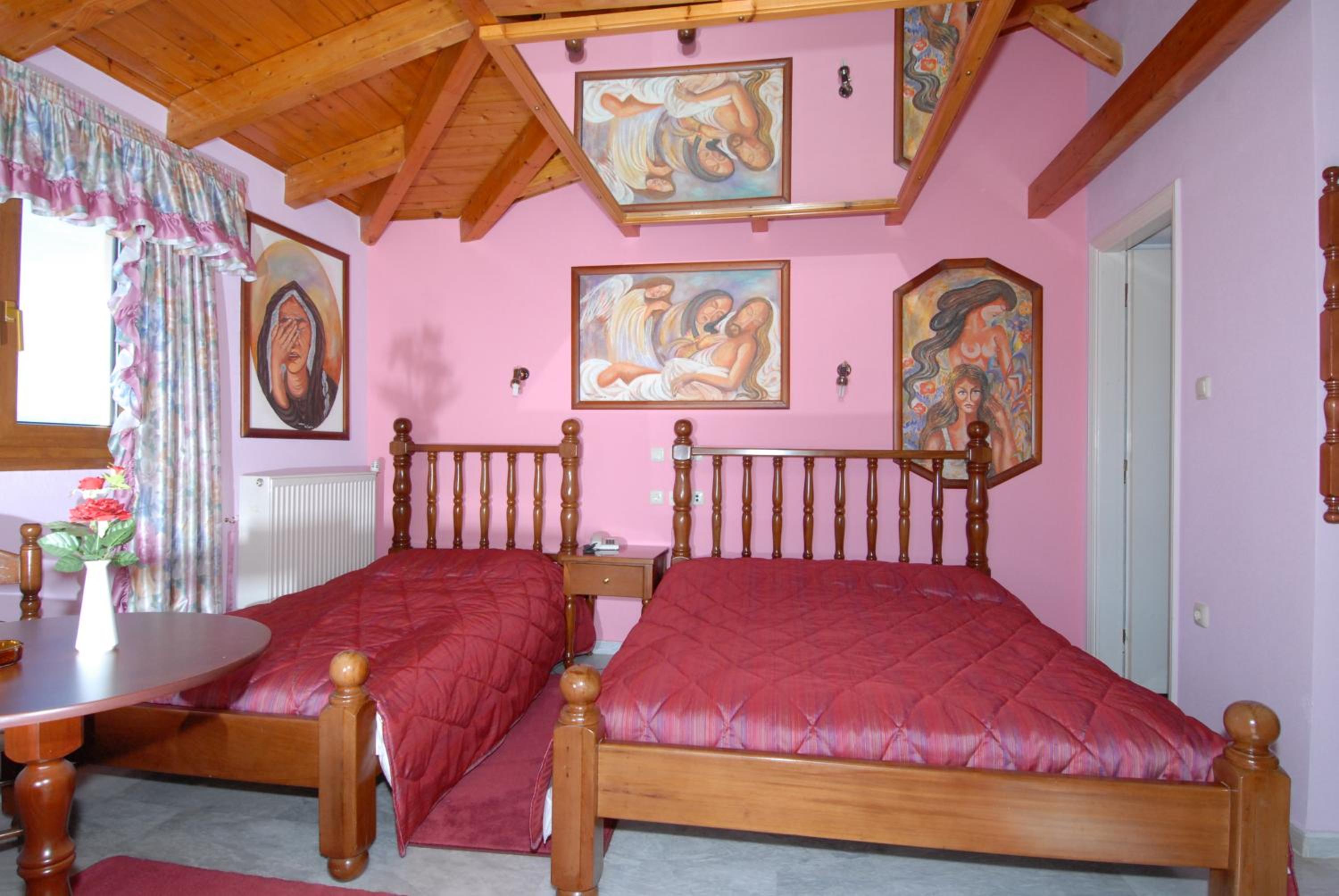 Triple Room - Photo 1