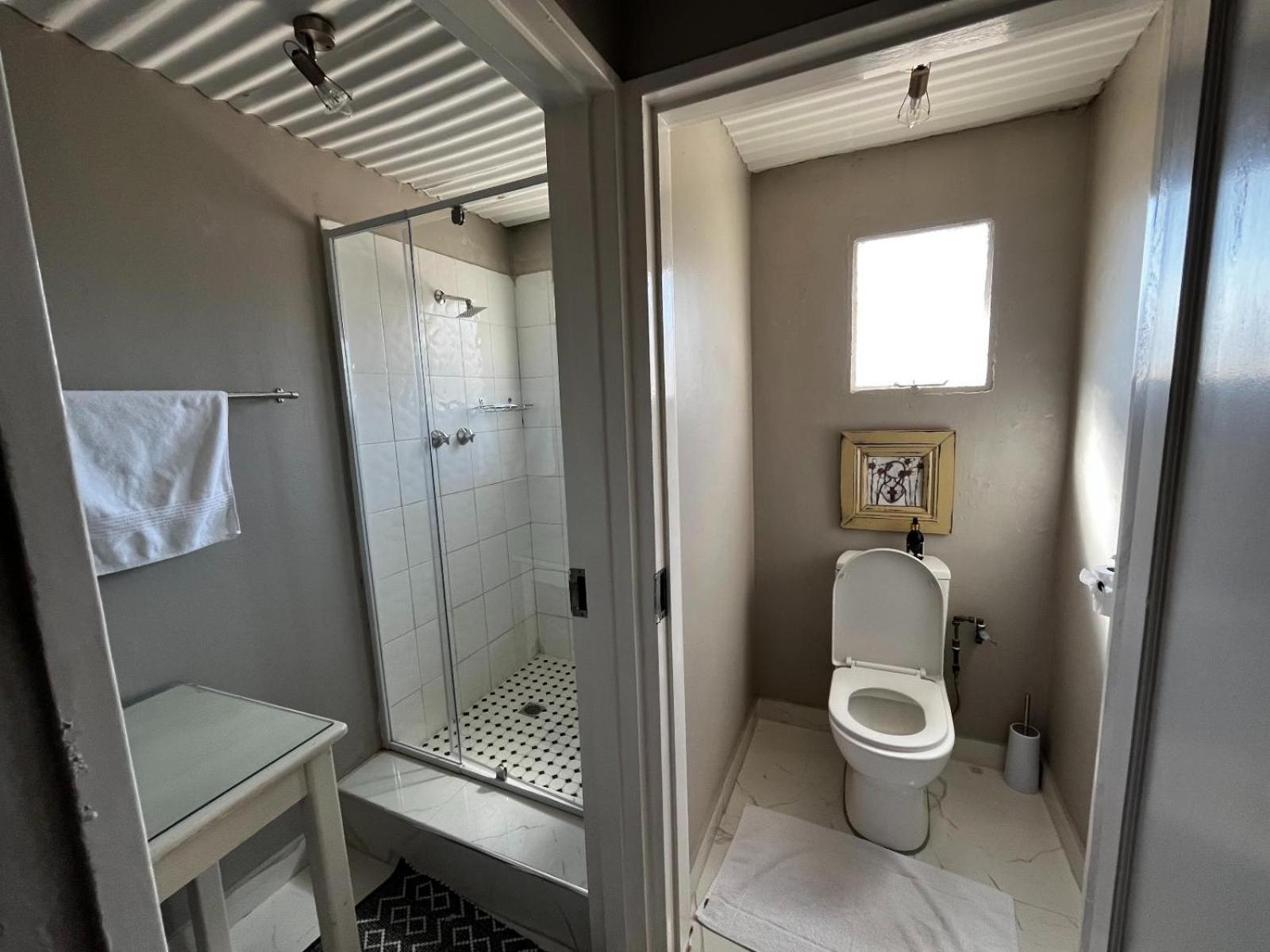 Double Room - Photo 4