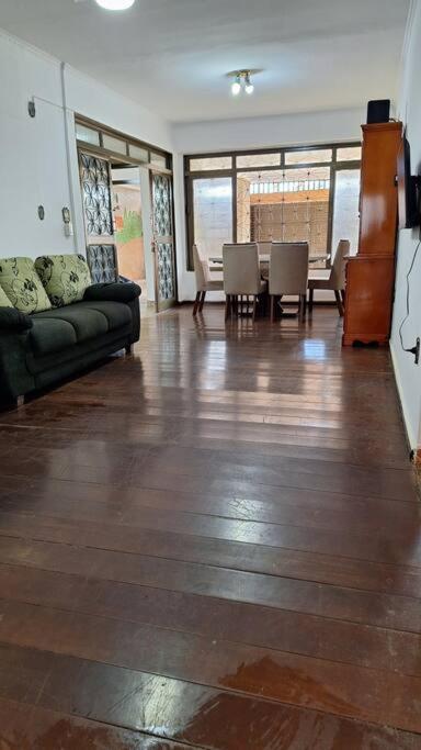 Four-Bedroom House photo 1