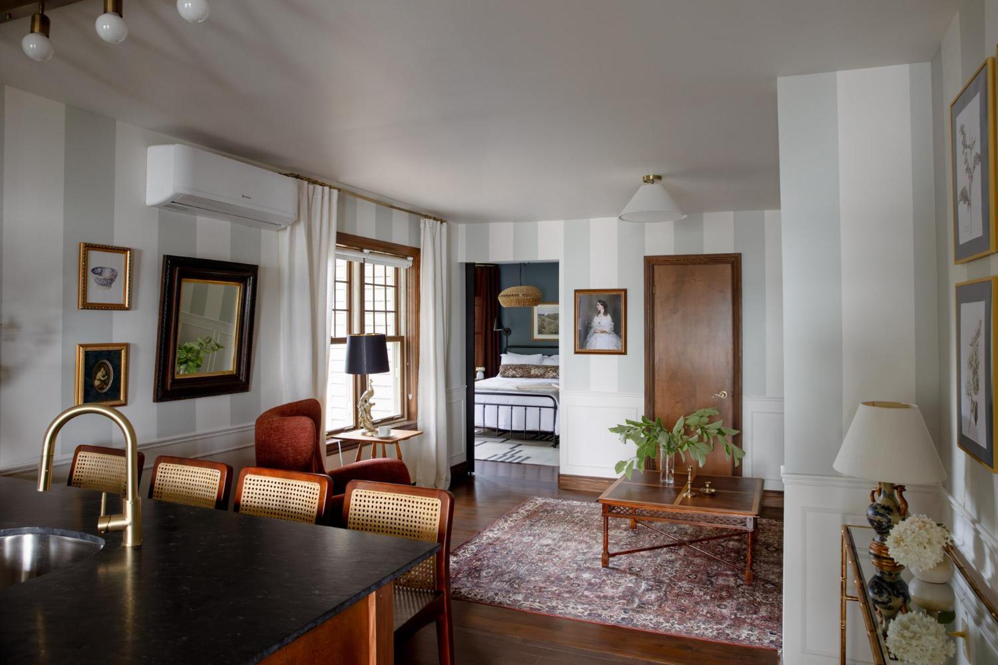 Suite with Garden View photo 2