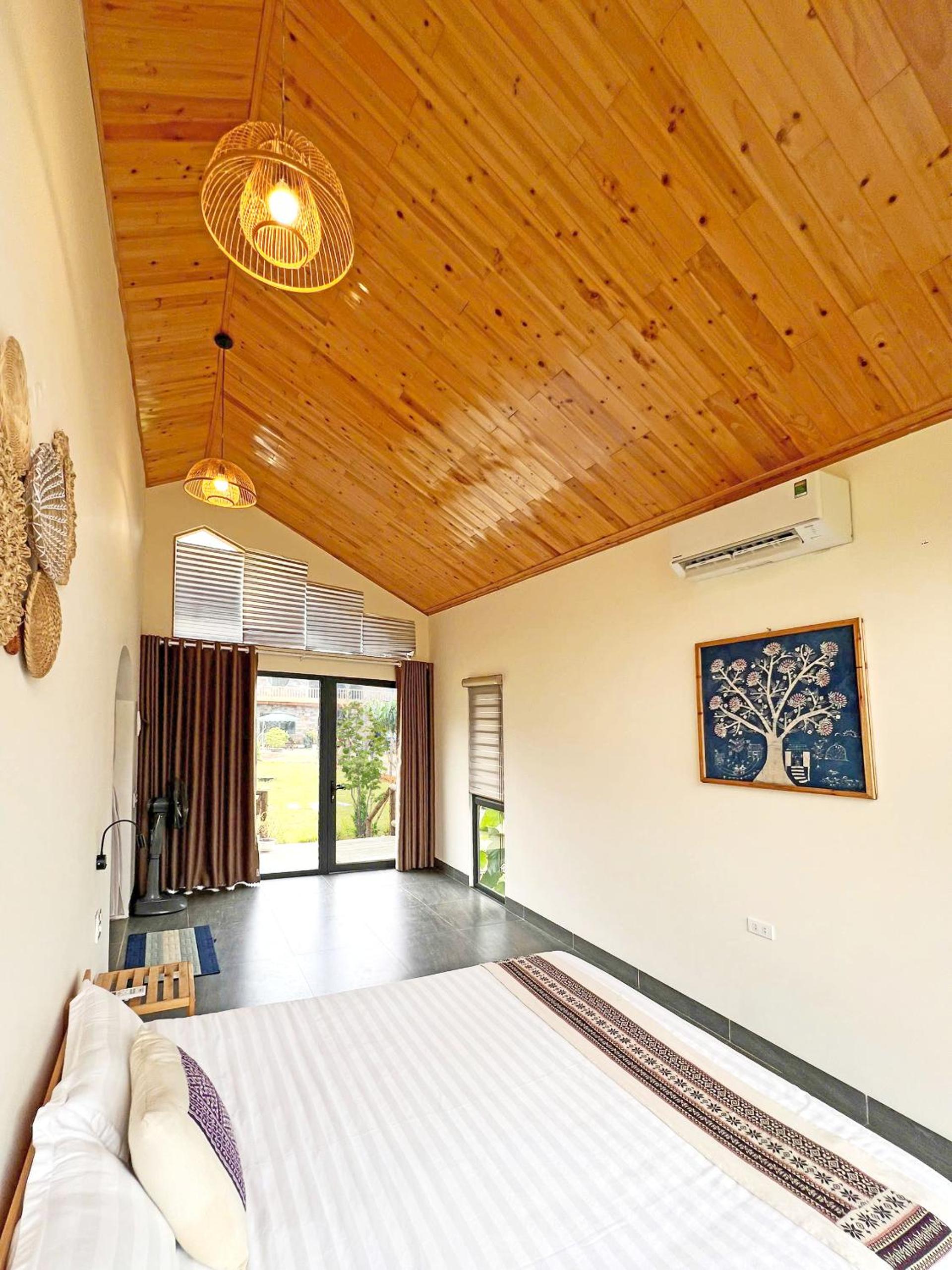 Deluxe Bungalow - Photo 15