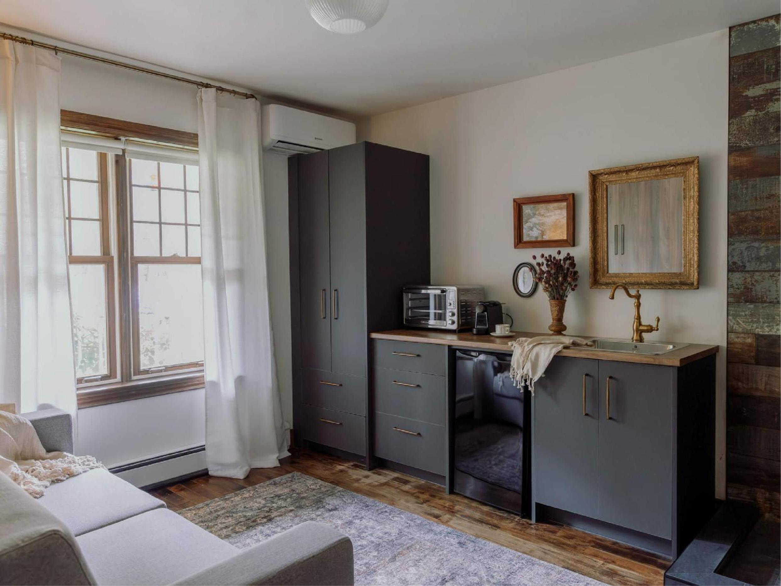 Queen Room with Garden View photo 2