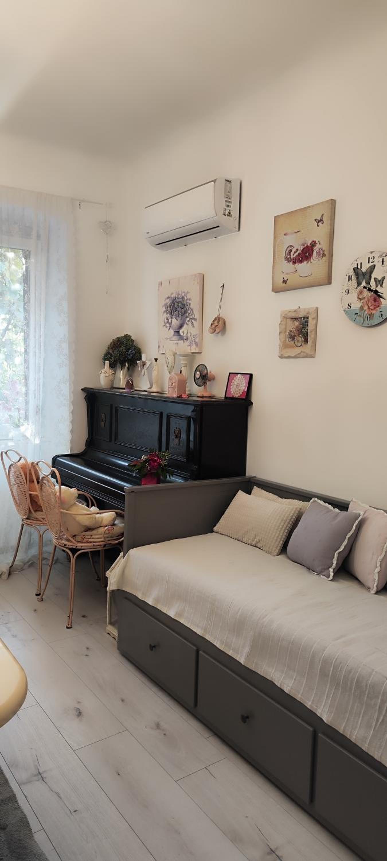 Two-Bedroom House - Photo 35