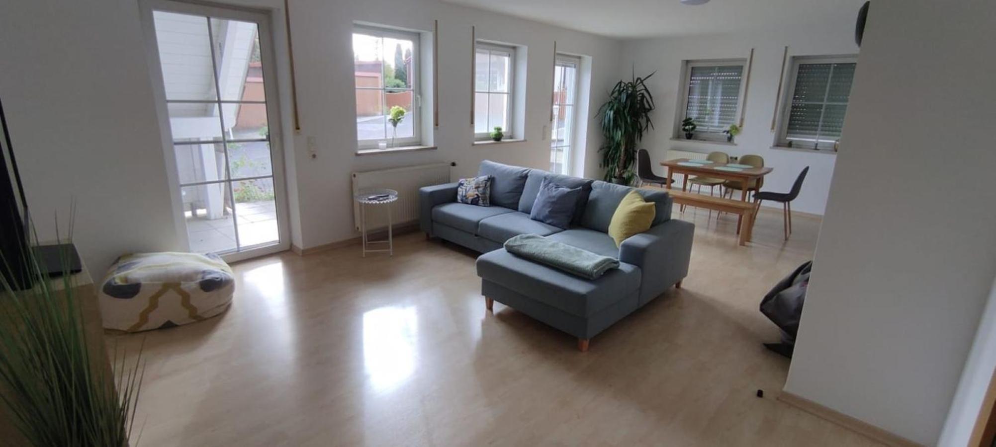 One-Bedroom Apartment photo 1