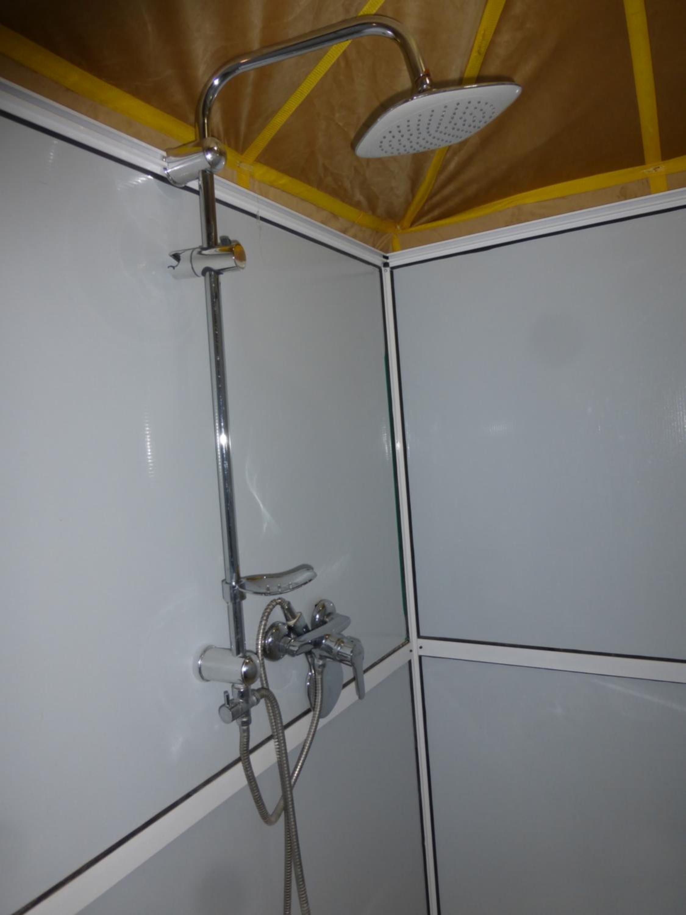 Deluxe Family Suite photo 2