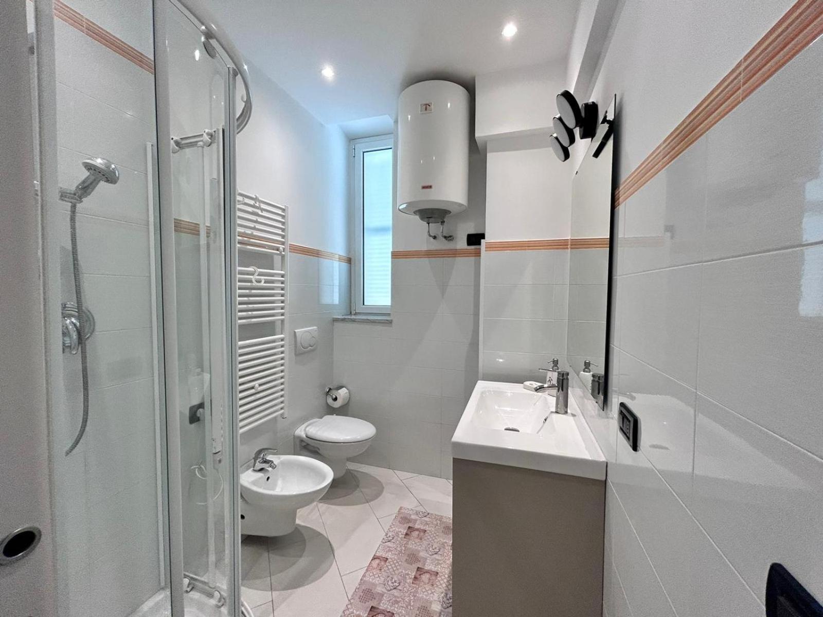 One-Bedroom House photo 3