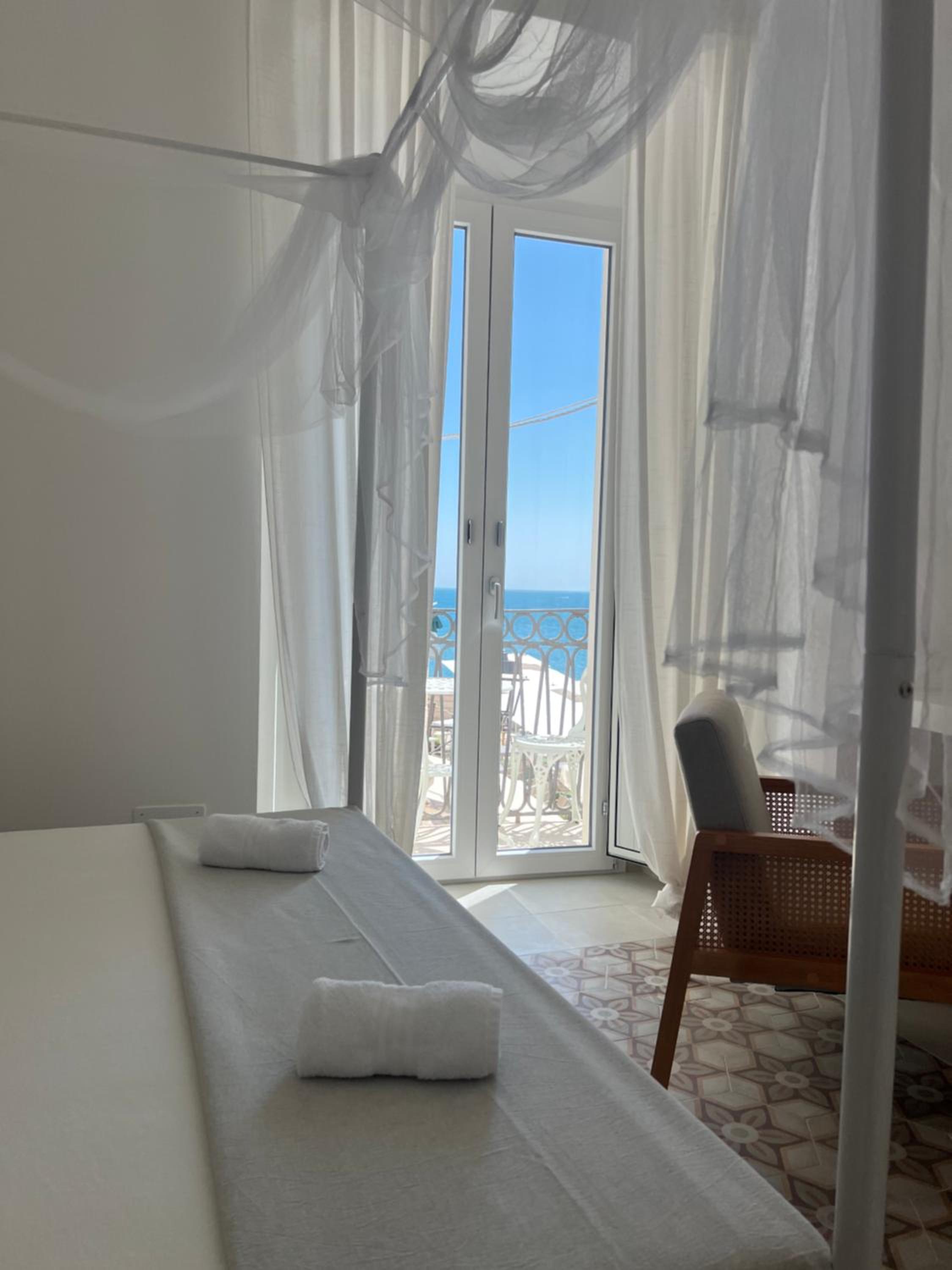 Deluxe Double Room with Sea View