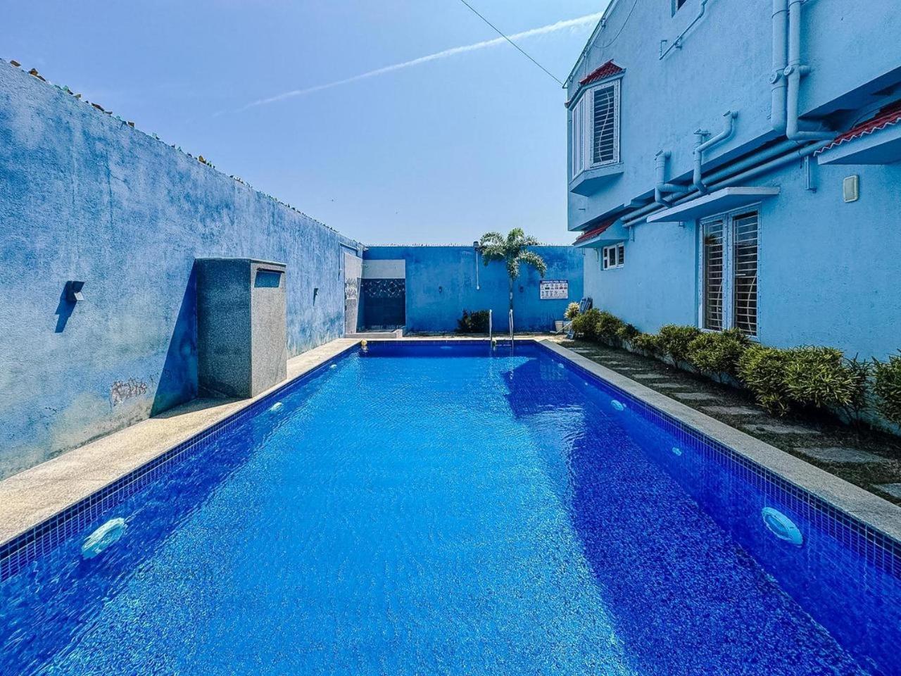 Villa With Private Pool photo 2