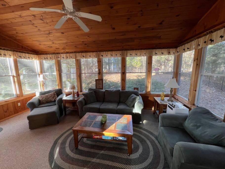 Four-Bedroom House photo 2