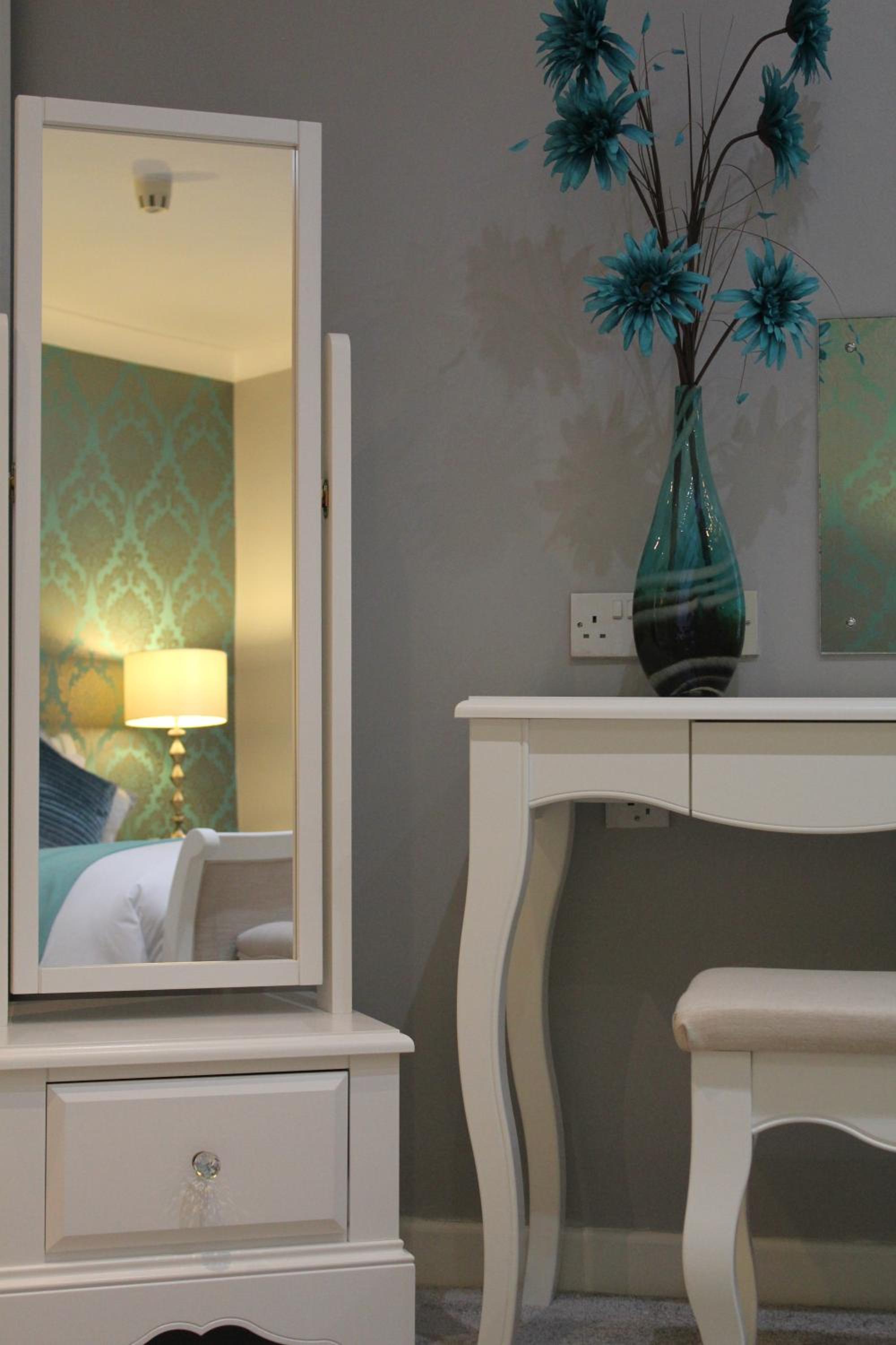 Double Room with Private Bathroom photo 2