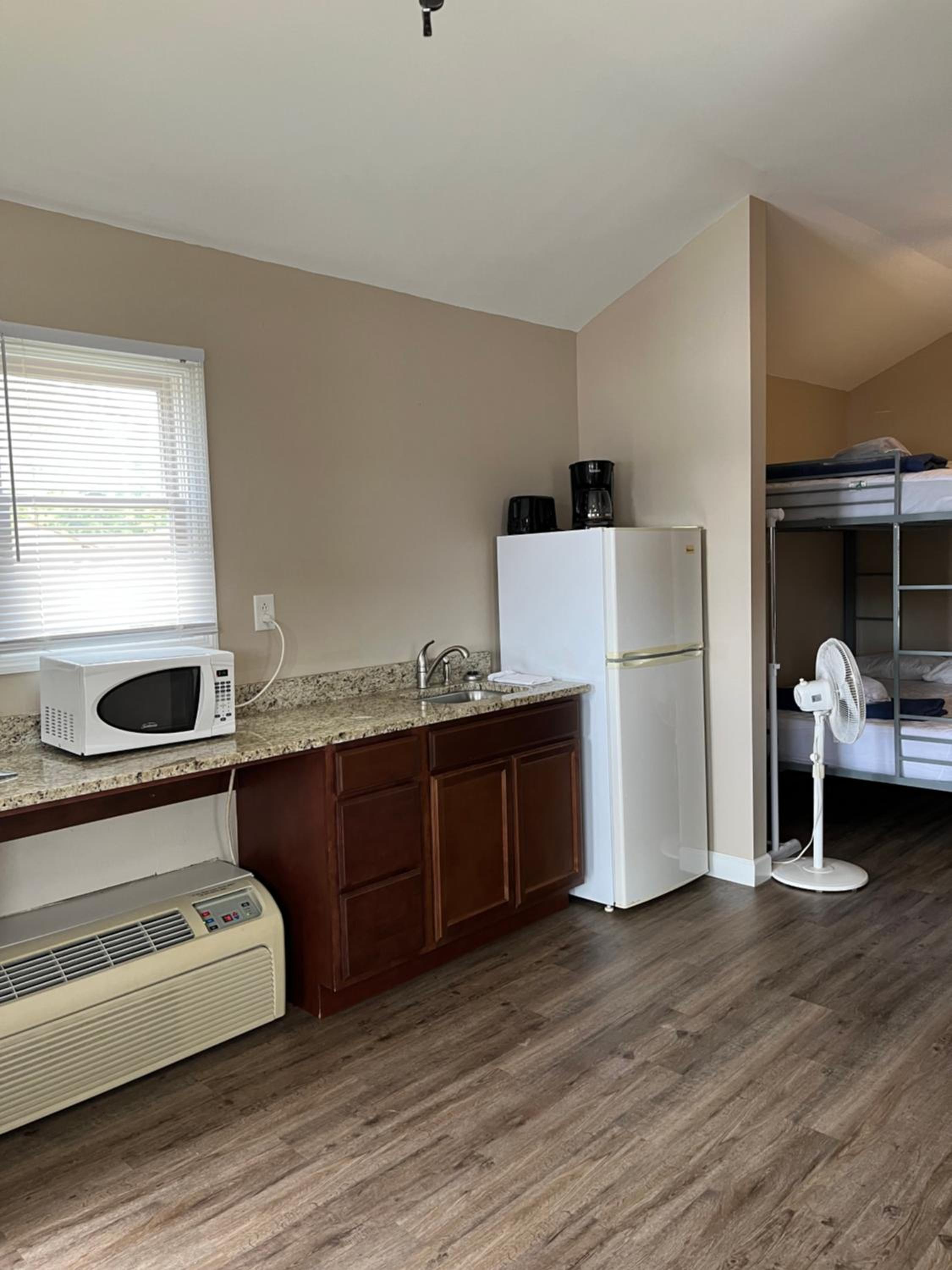 Deluxe Double Room photo 3