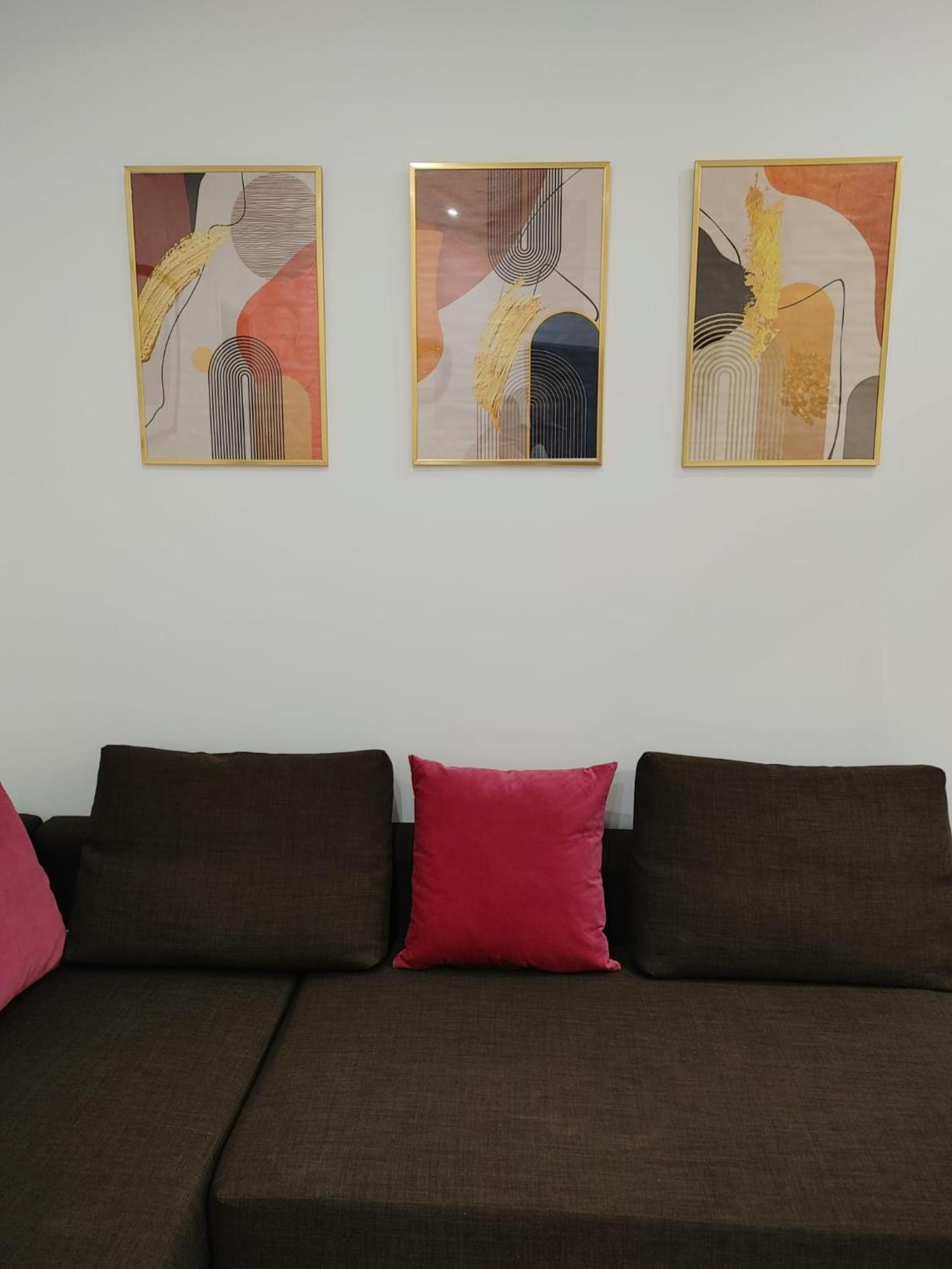 One-Bedroom Apartment - Photo 27