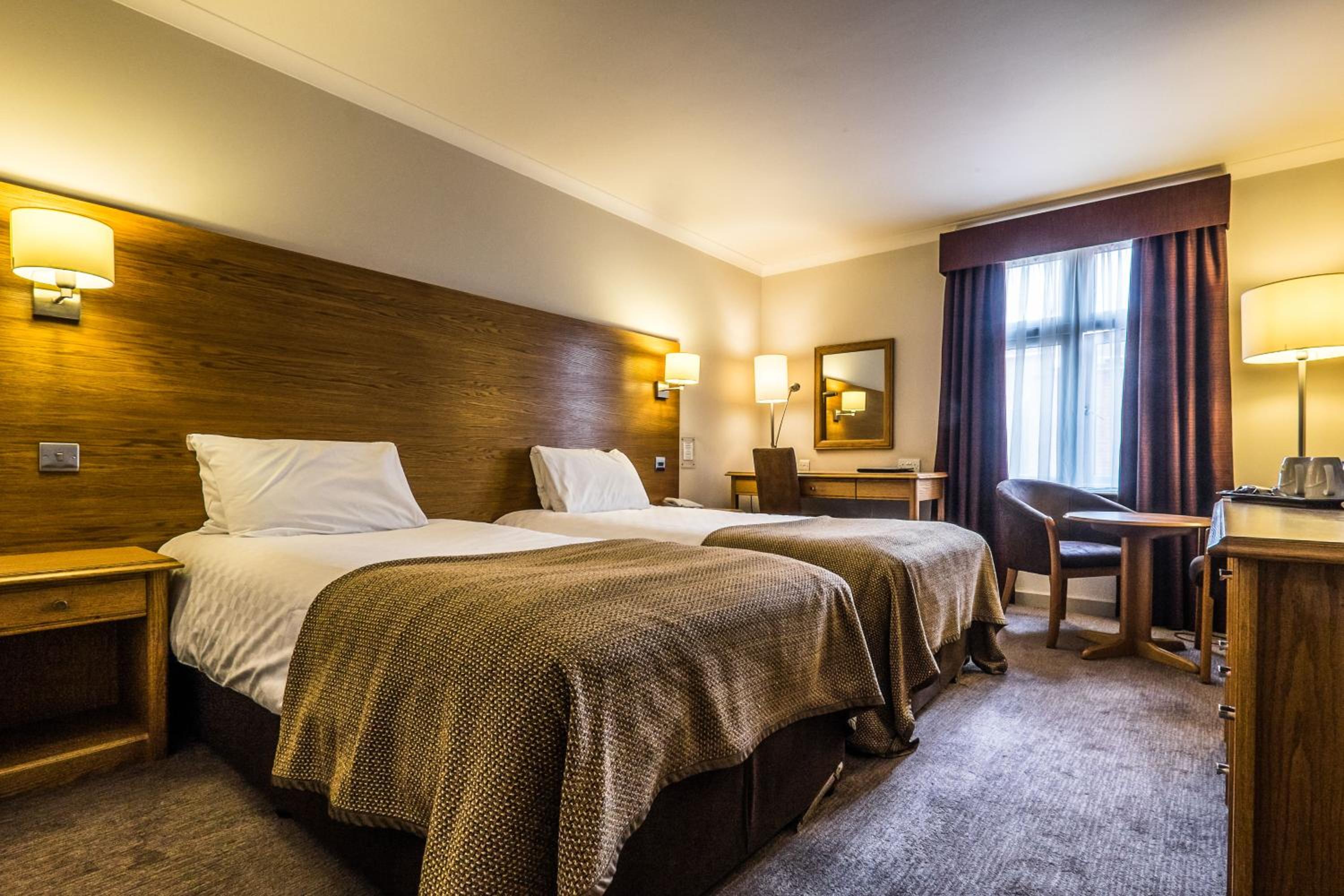 Classic Twin Room - Photo 6