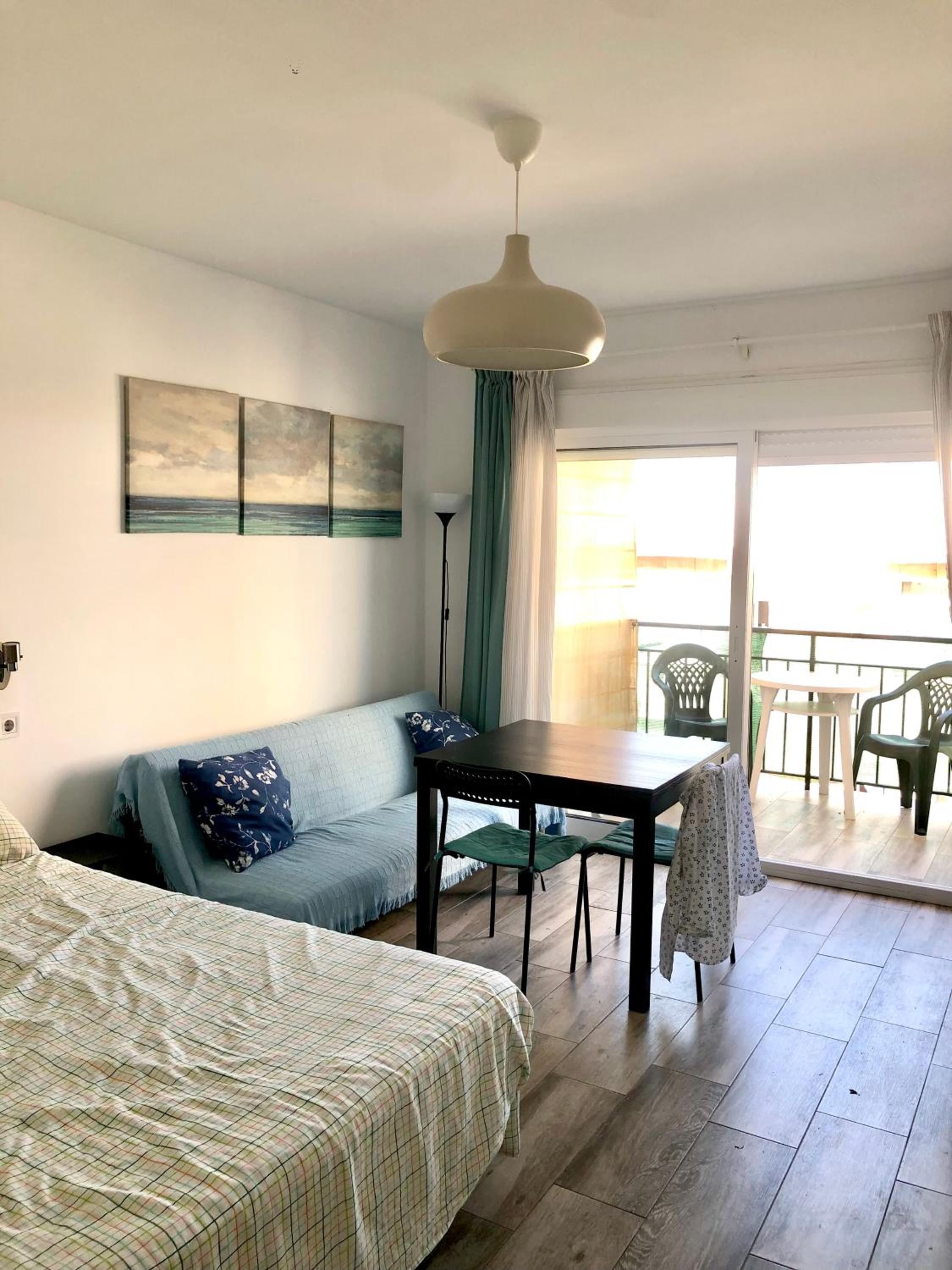 Apartamento Estudio con una Cama Matrimonial