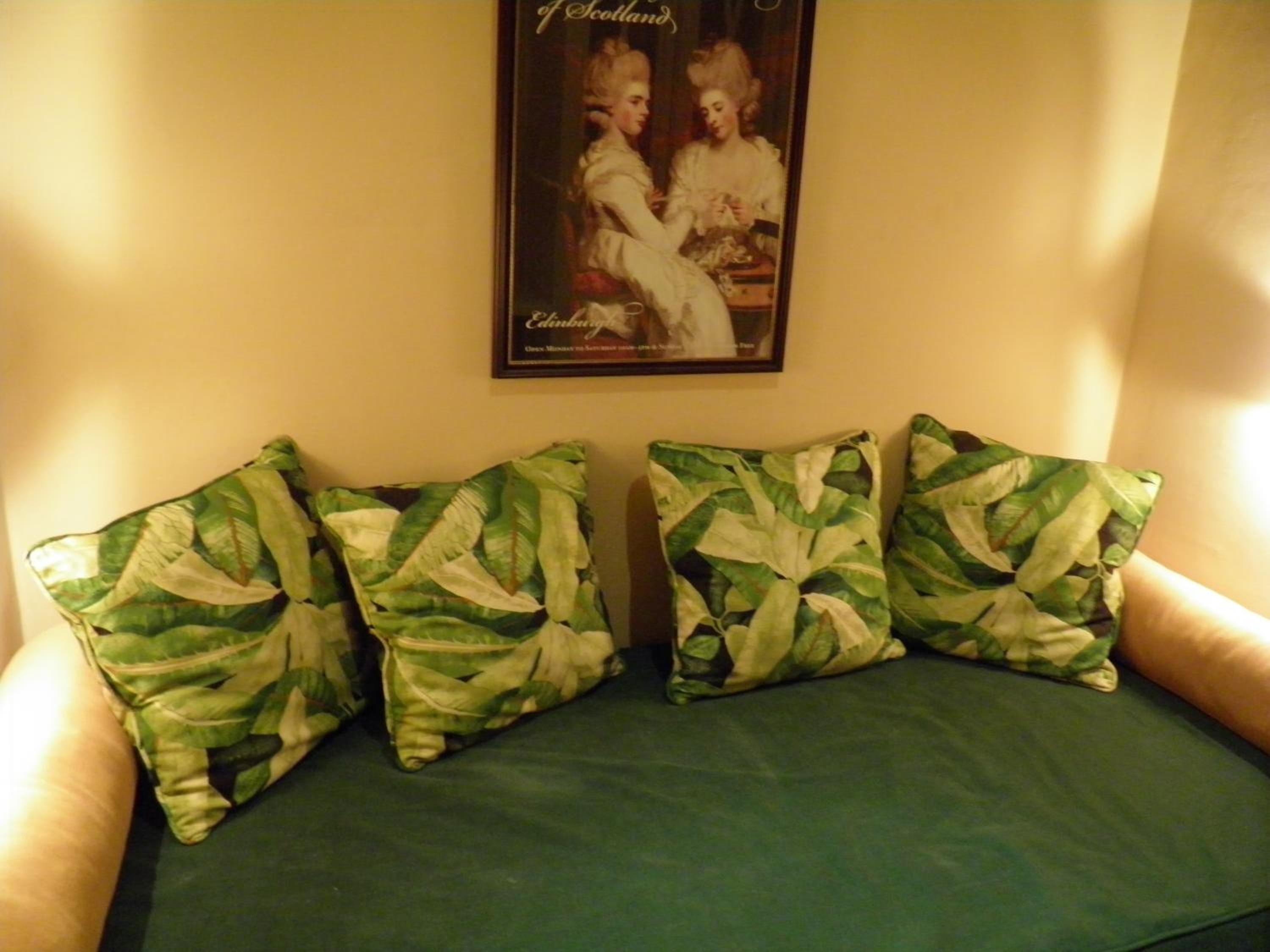Apartment (4 Adults) photo 2