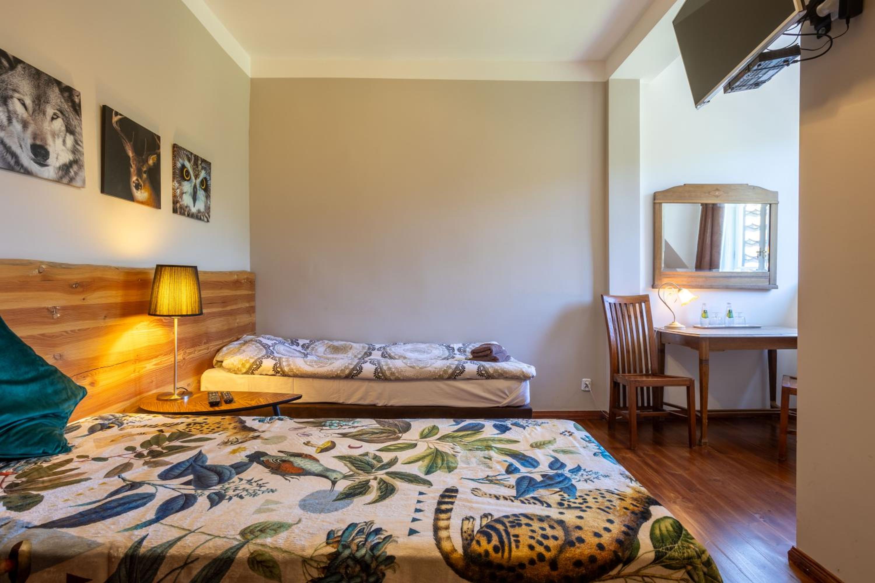 Economy Single Room