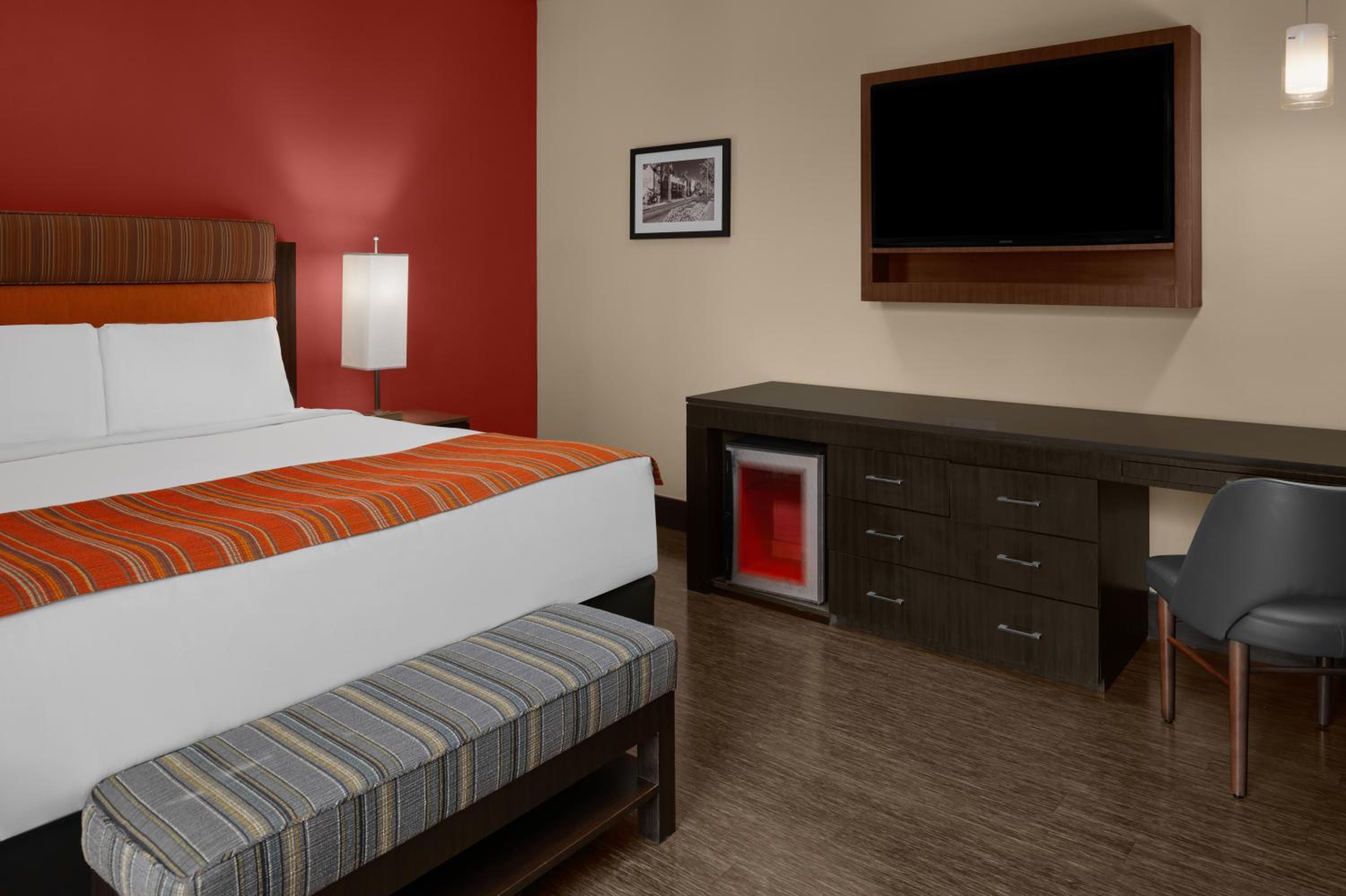 King Room - Disability Access photo 1