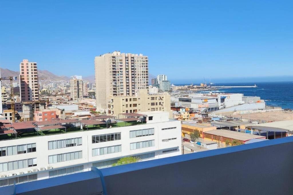 Two-Bedroom Apartment with Terrace and Sea View photo 2