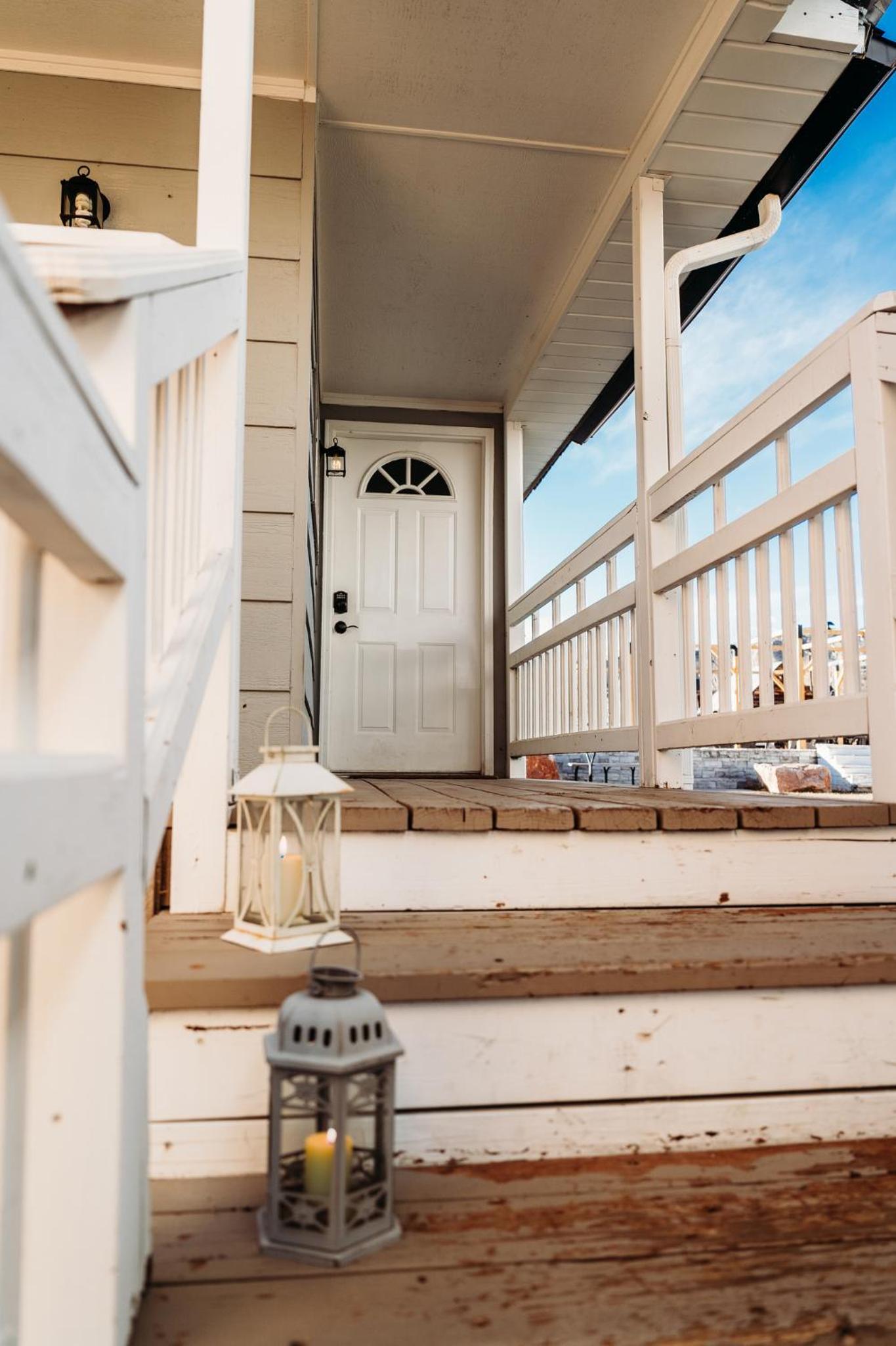 One-Bedroom Cottage - Photo 13