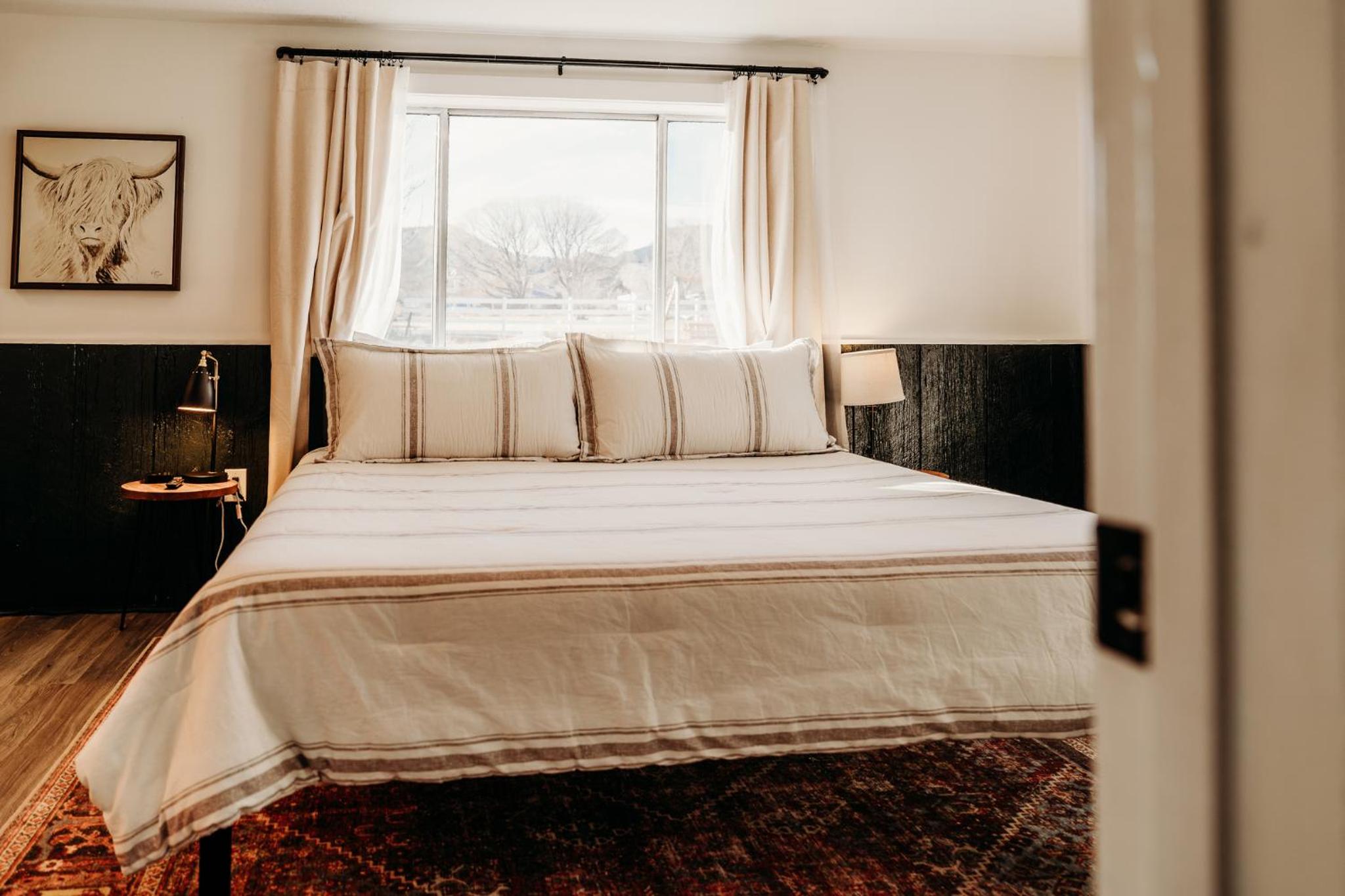 One-Bedroom Cottage - Photo 7