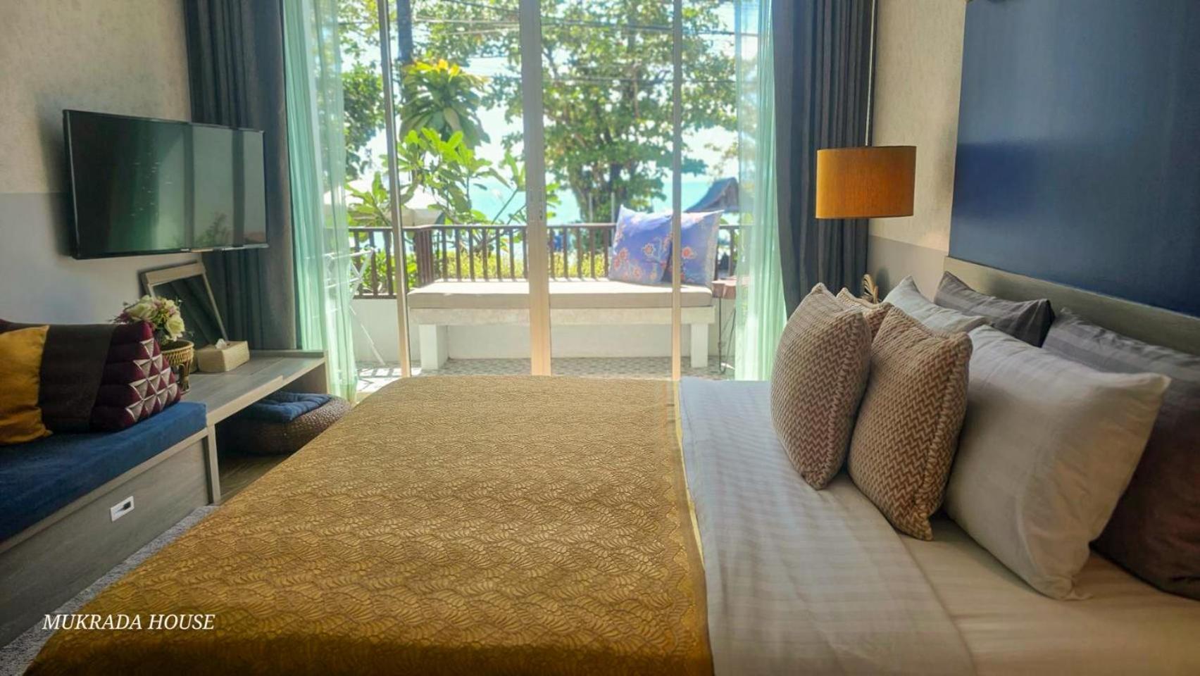 Deluxe Double Room with Sea View photo 3