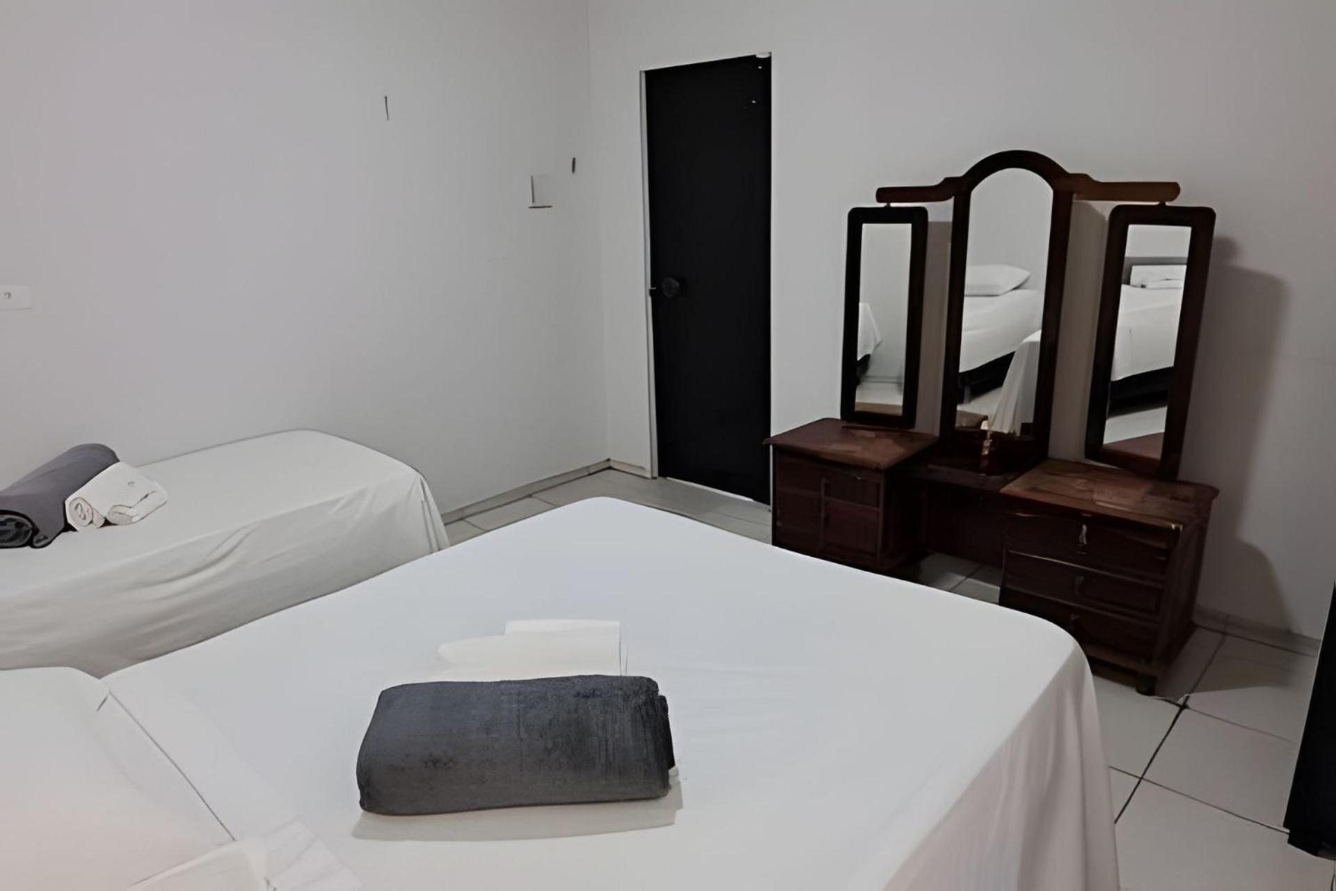 Apartment 8 photo 3