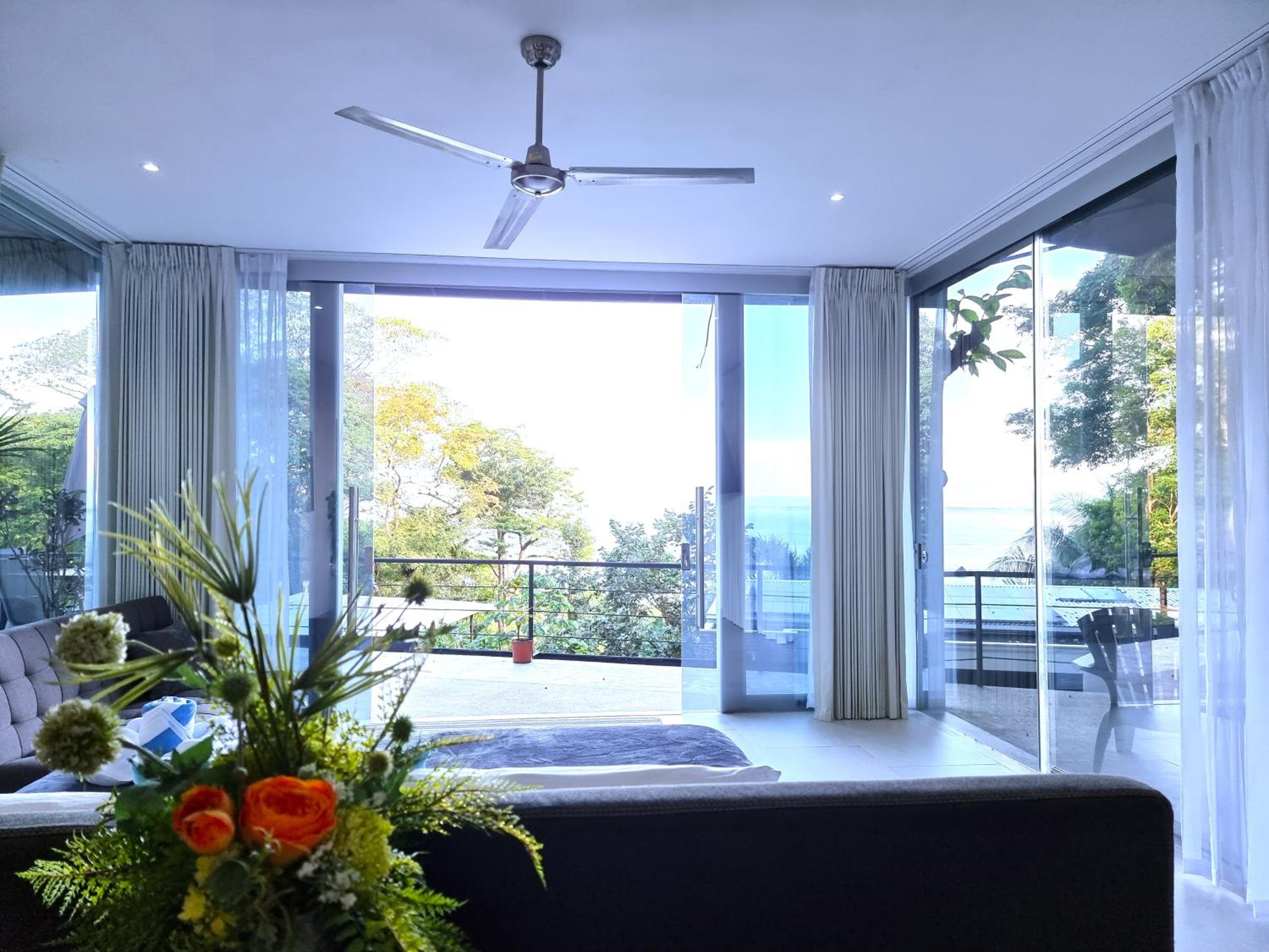 Suite with Sea View photo 2
