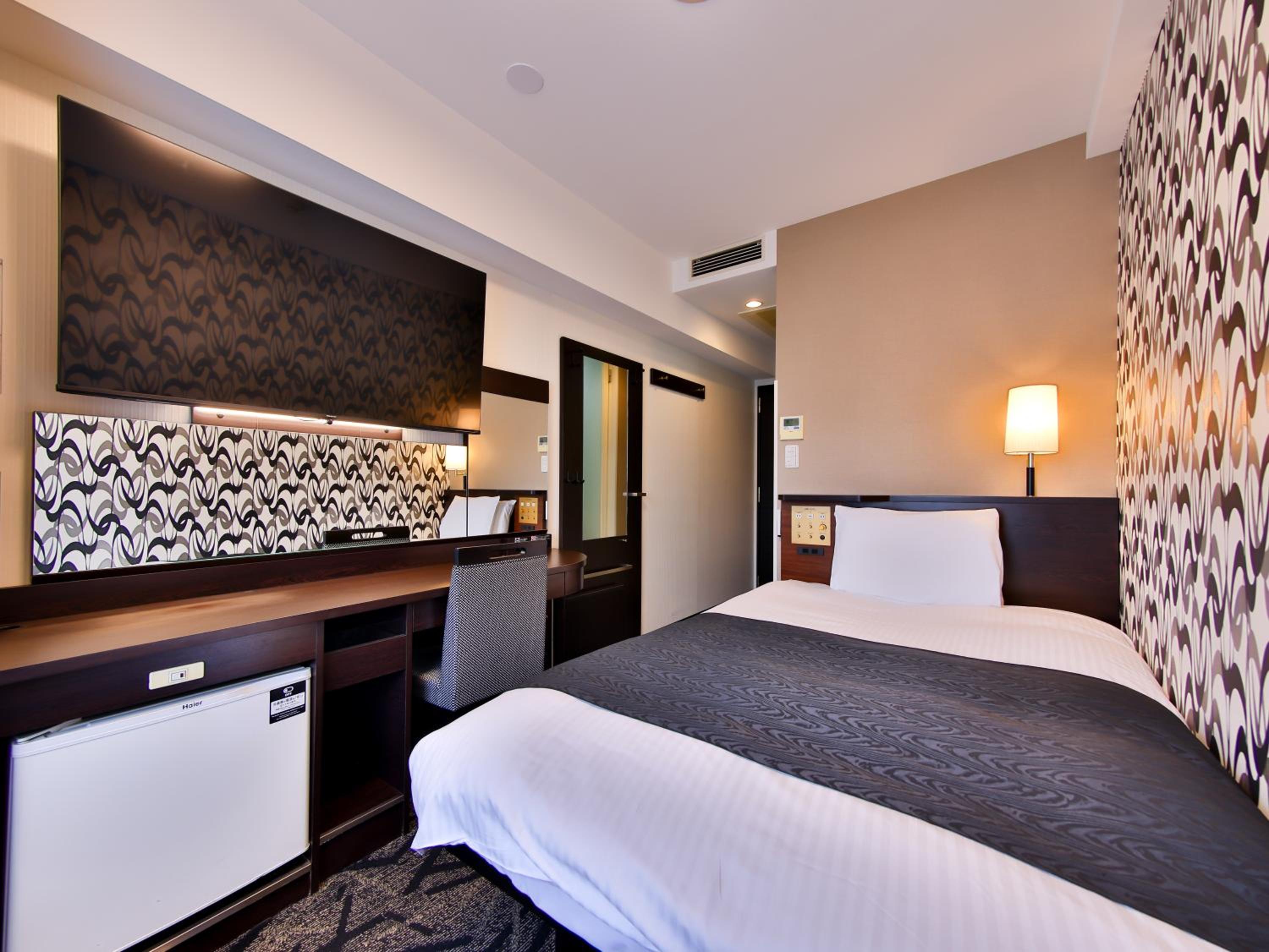 Single Room - Non-Smoking photo 1