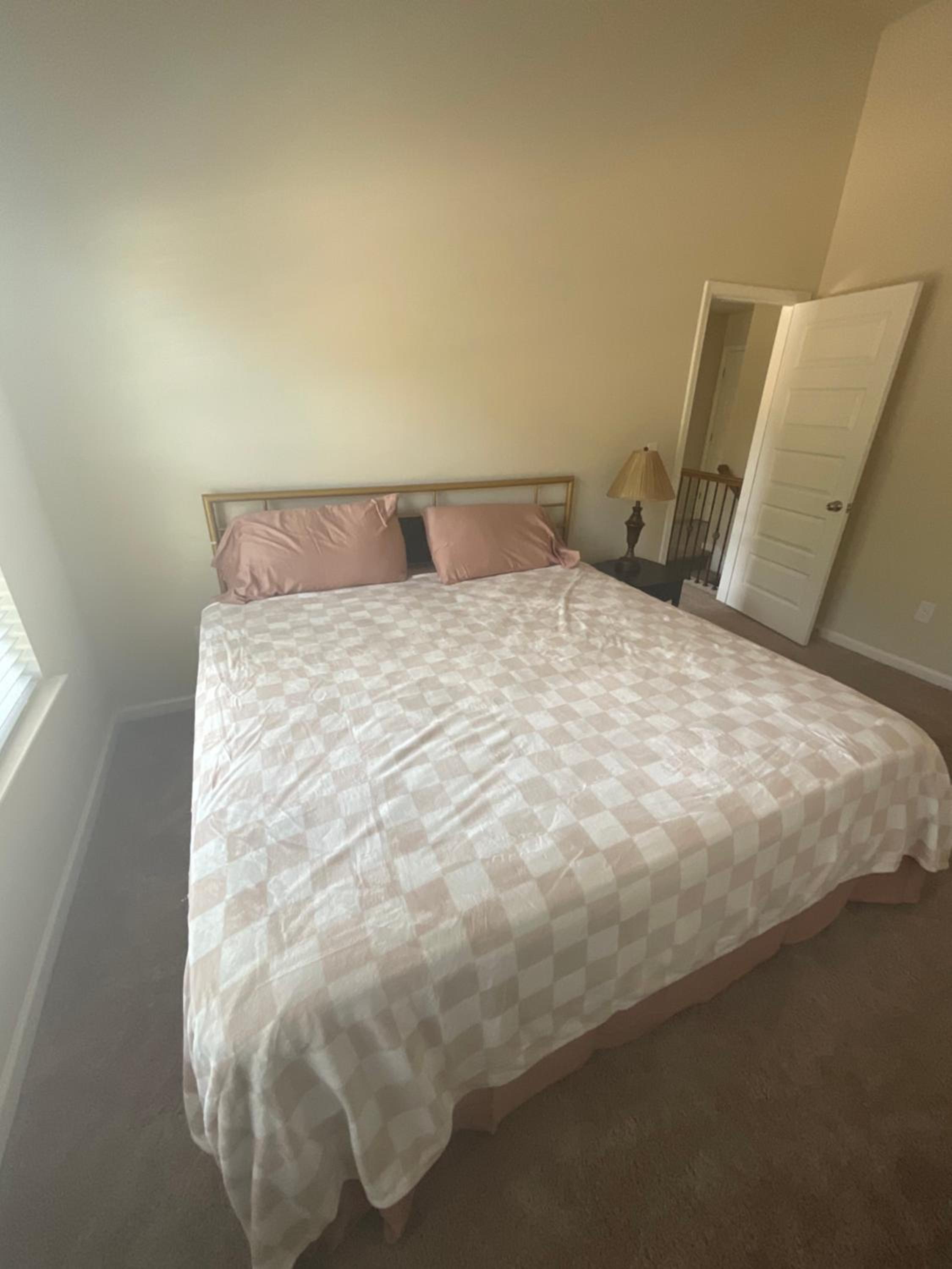 Deluxe King Room photo 3