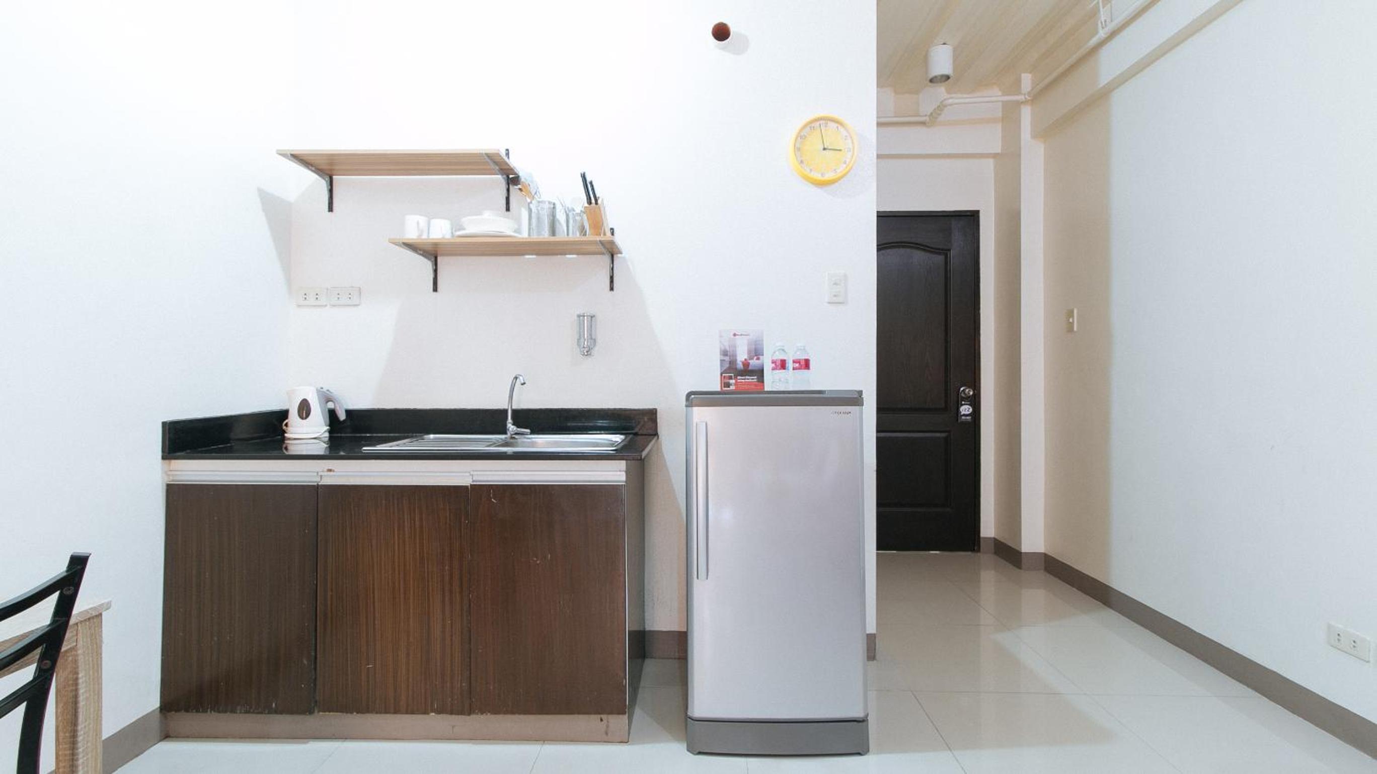 Double Room - Photo 11